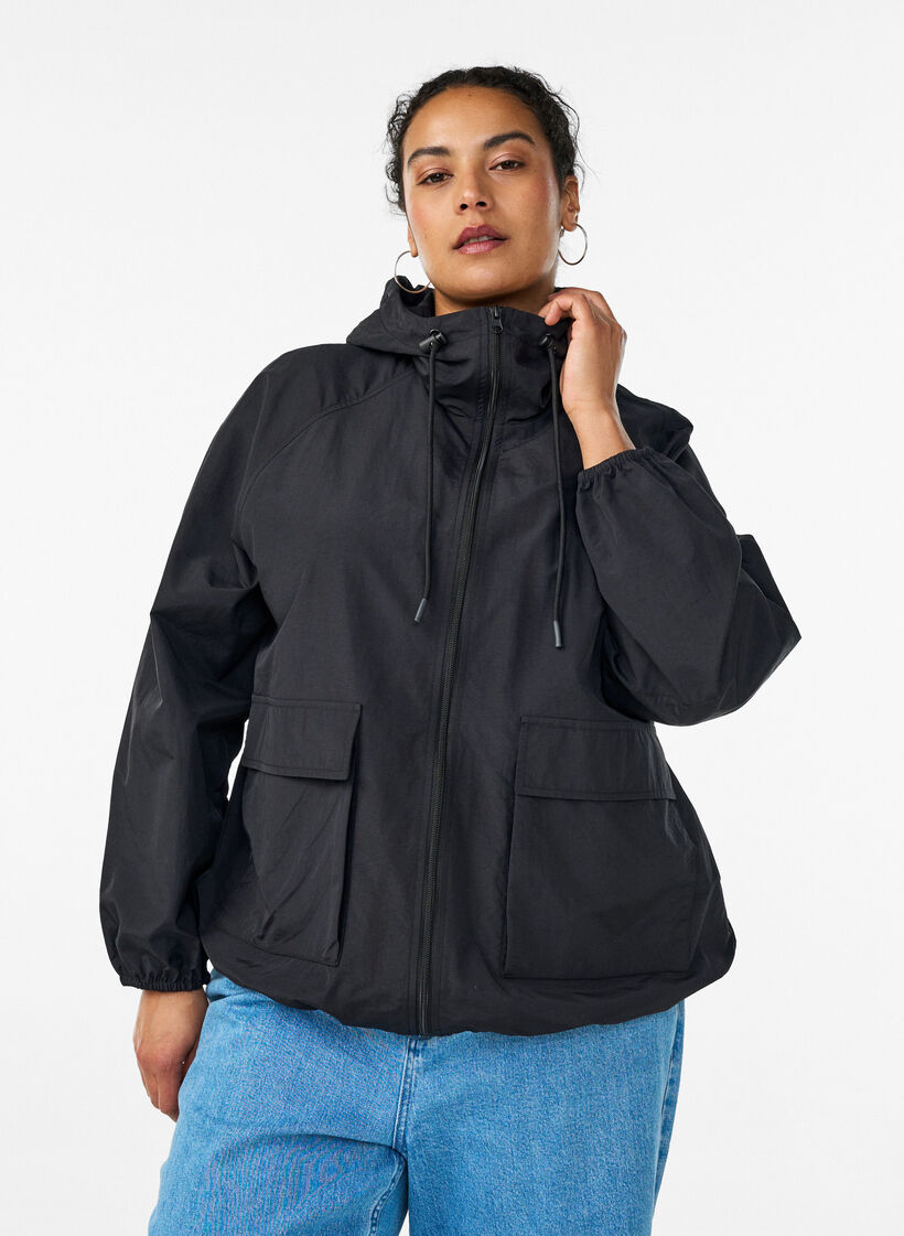 Leichte Kapuzenjacke mit Taschen, Schwarz, Model image number 0
