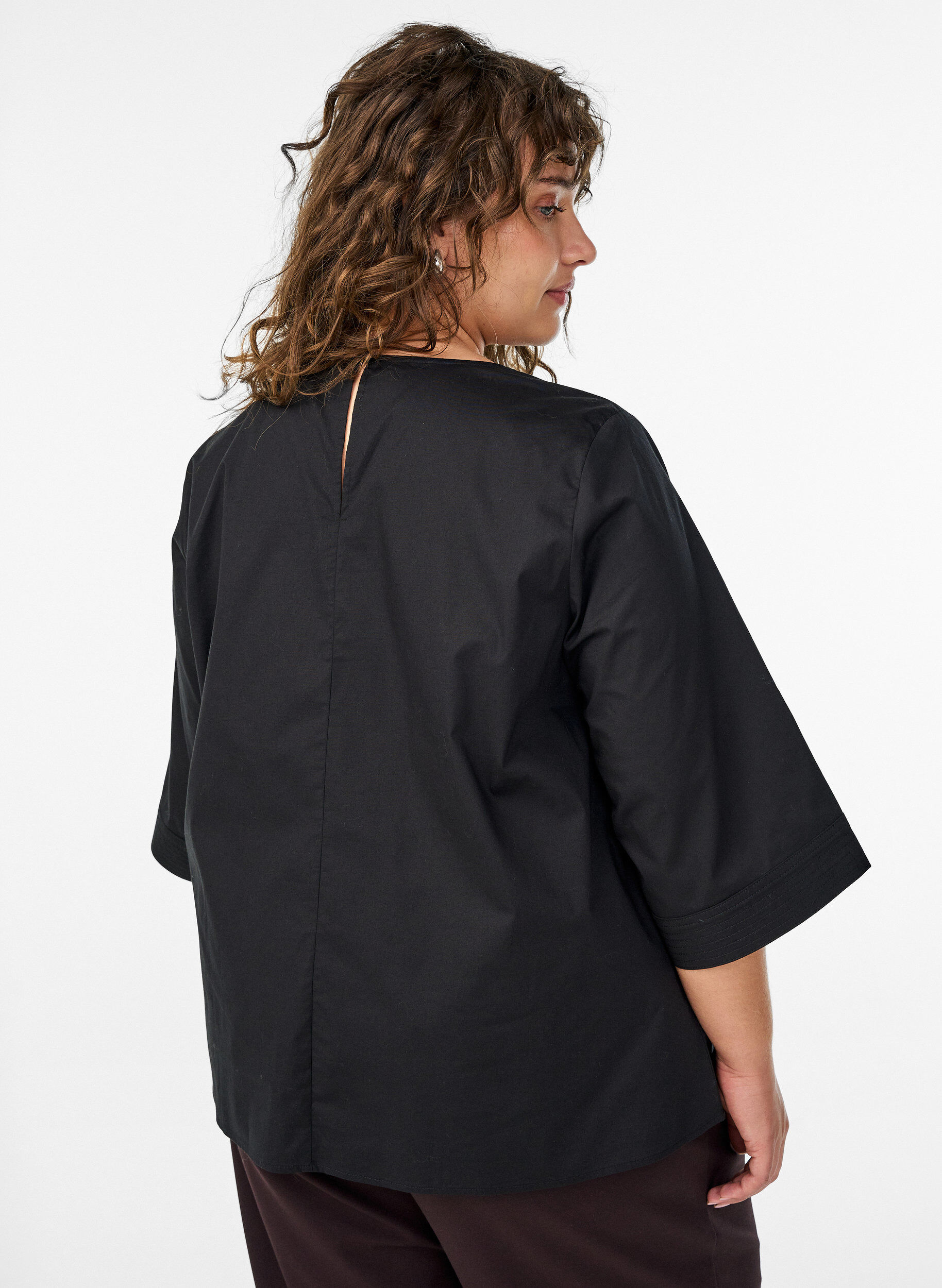 ZizziBluse mit Ziern&auml;hten und 3/4-&Auml;rmeln, Schwarz, Model image number 2