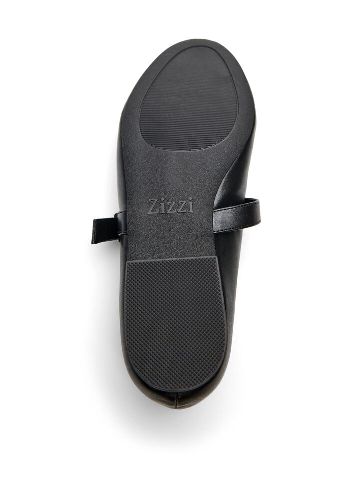 Ballerina aus Kunstleder mit Riemchen, Schwarz, Packshot image number 4