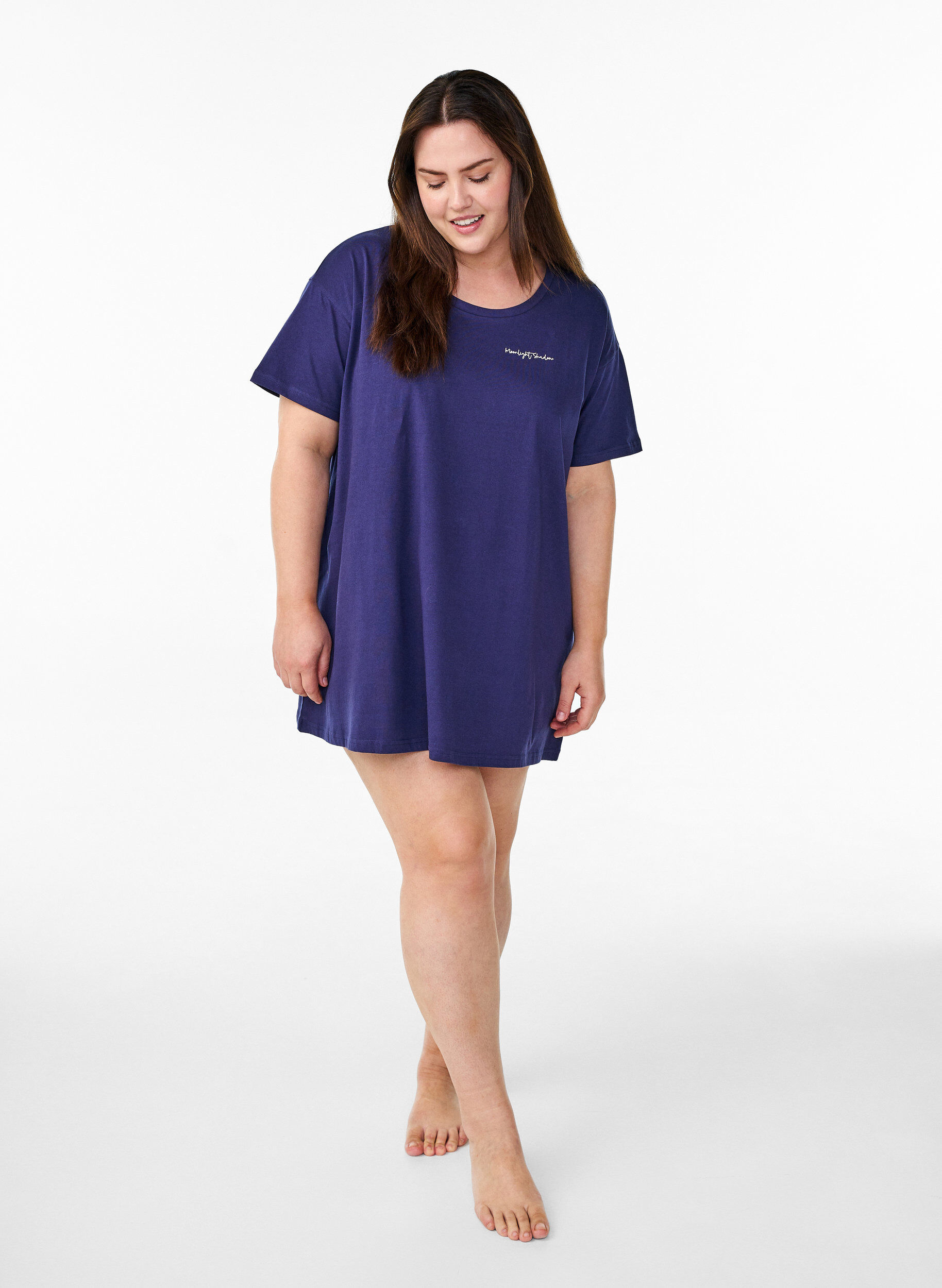 ZizziLanges Nachthemd aus Bio-Baumwolle mit Print, Blau, Model image number 1