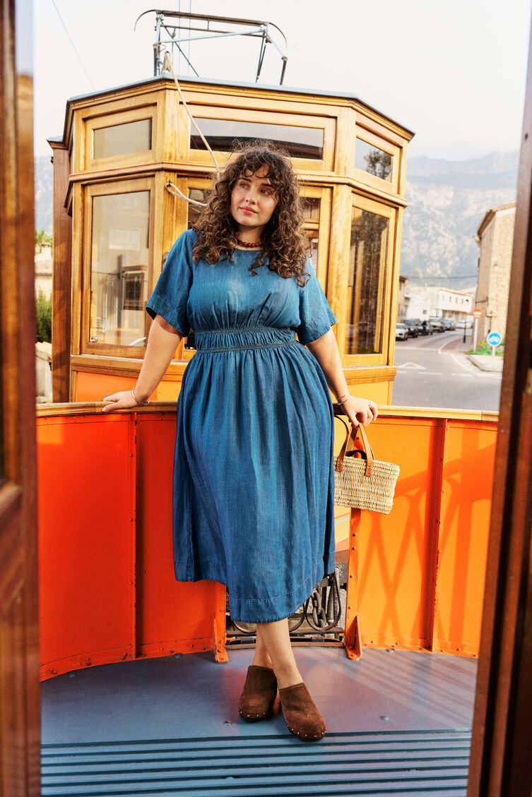 B&ouml;hmisch in Blaut&ouml;nen, , Model