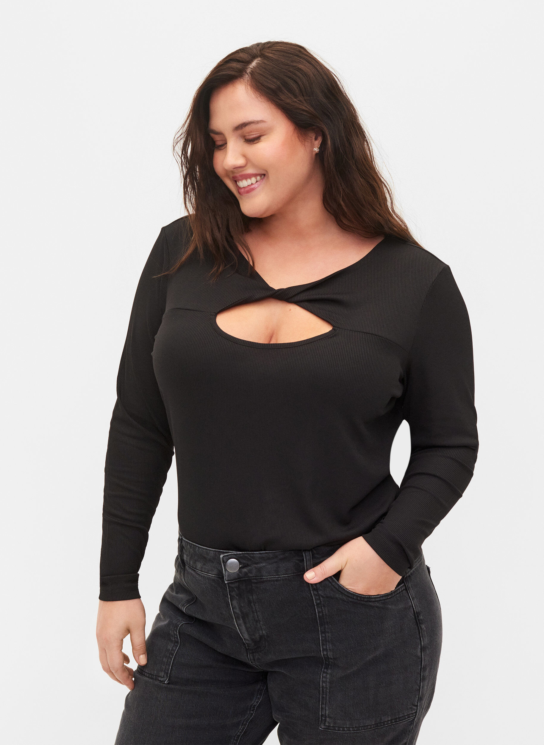 ZizziBluse mit Cut-Out und langen &Auml;rmeln, Black, Model image number 0