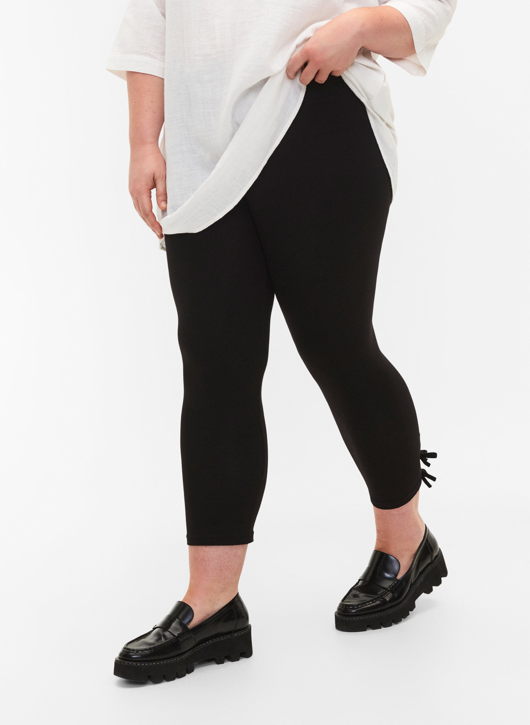 Zizzi3/4 Leggings aus Viskose mit Schleife, Black, Model image number 0