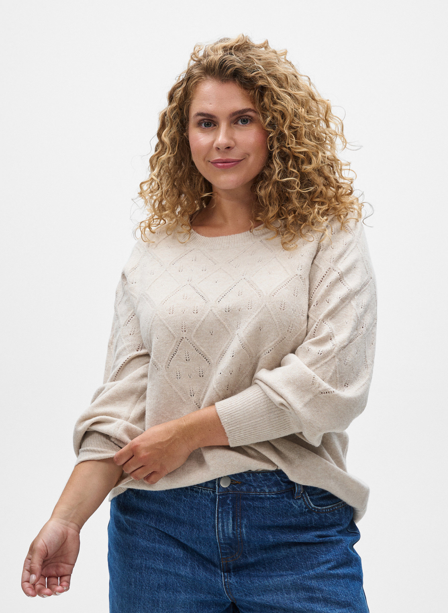 Stricktop mit Lochmuster und Ballon&auml;rmeln, Beige, Model