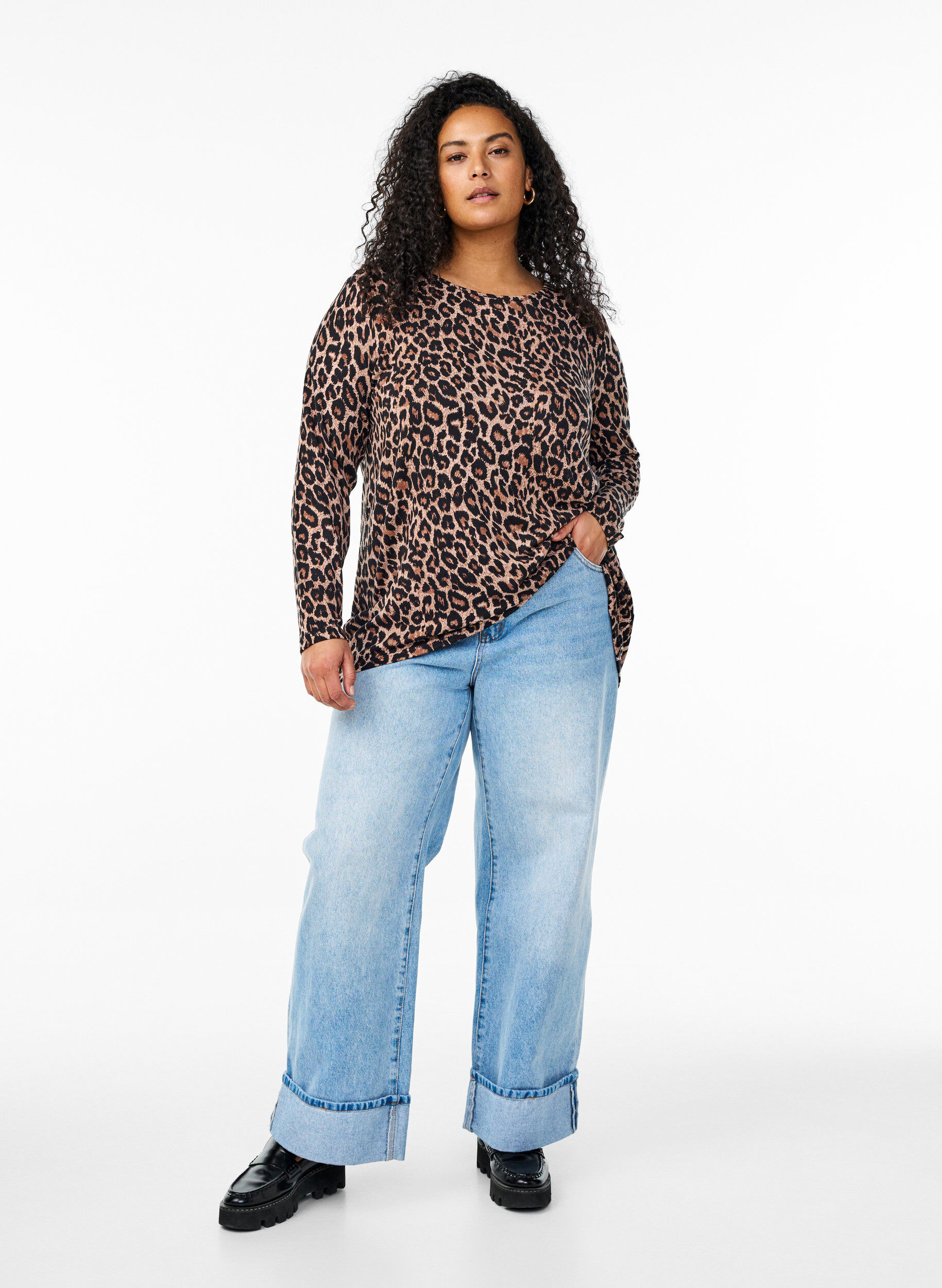 ZizziBluse mit Leopardenmuster und langen &Auml;rmeln, Braun, Model image number 1