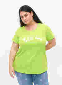 T-Shirt aus Baumwolle mit Druck, Lime Green w. Bella, Model
