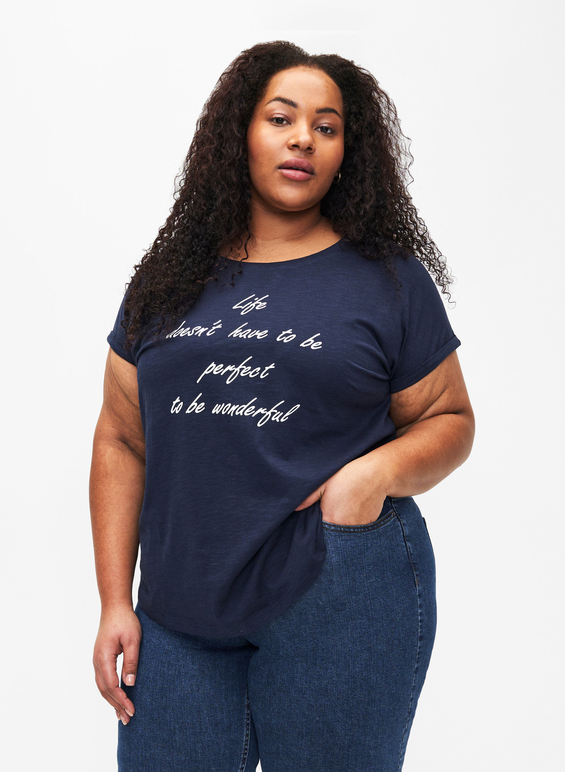 ZizziBedrucktes T-Shirt aus Bio-Baumwolle, N.Sky w. White Print, Model image number 0