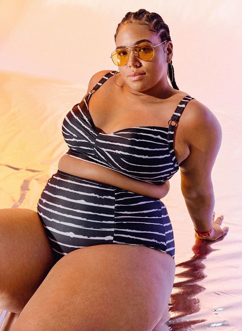 Bikini-Unterteil mit Streifen und hoher Taille, Black White Stripe, Image