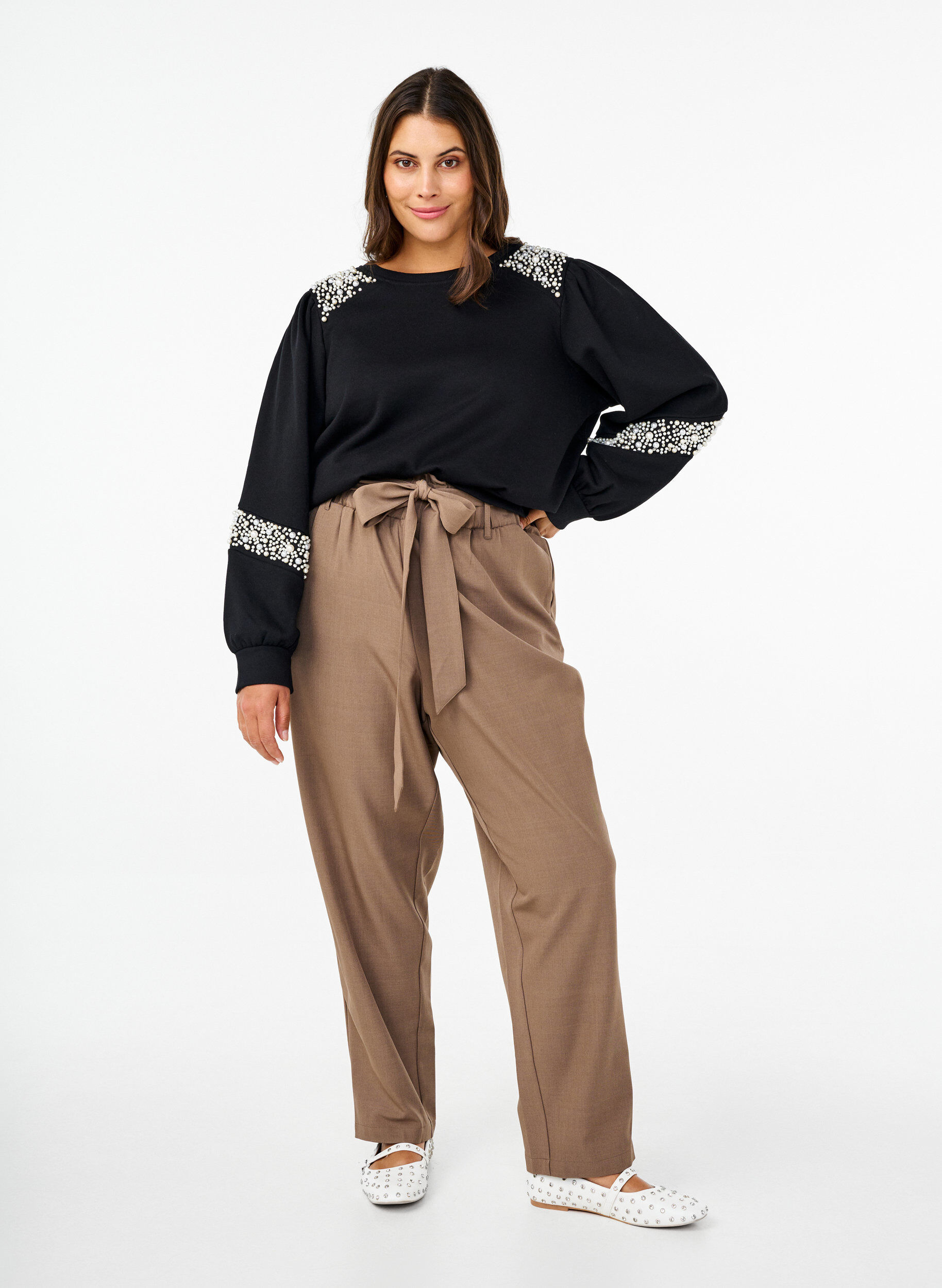 ZizziSweatshirt mit Perlendetails, Black, Model image number 2