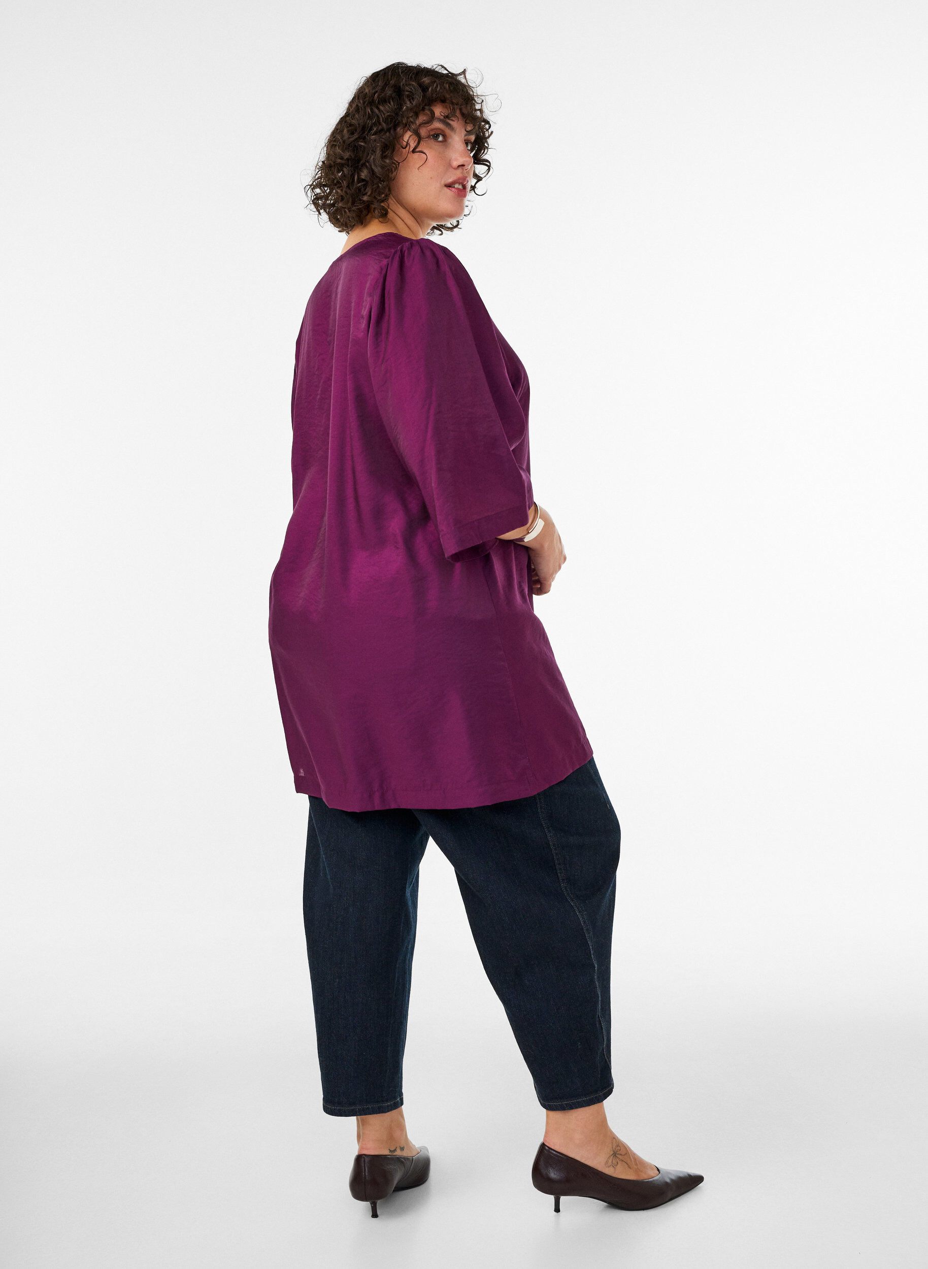 ZizziGl&auml;nzende Tunika mit V-Ausschnitt und 3/4-&Auml;rmeln, Lila, Model image number 2