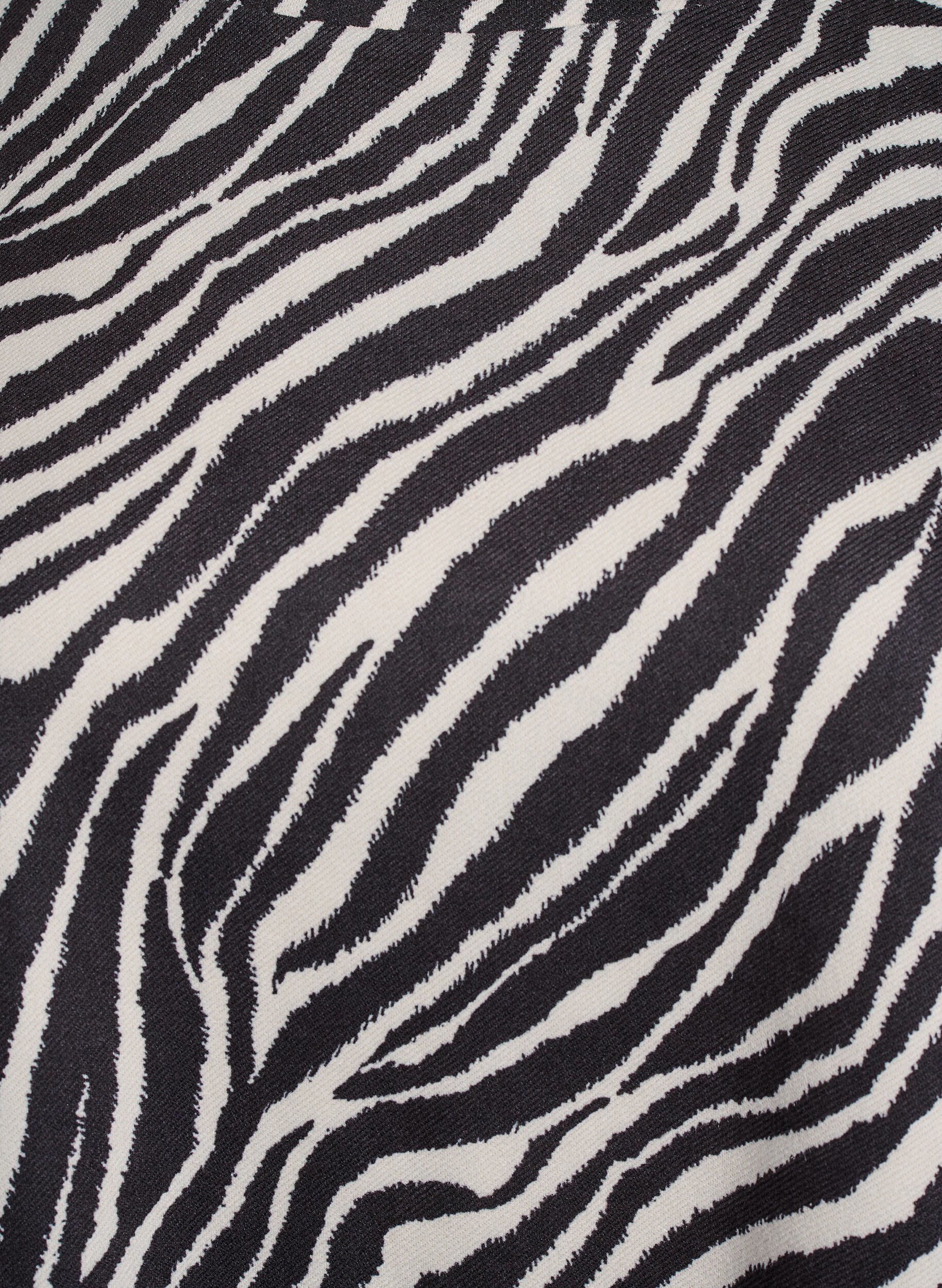 ZizziKurzes A-Linien-Kleid mit 7/8-&Auml;rmeln, Schwarz, Packshot image number 2