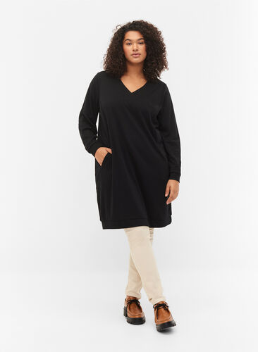 Pulloverkleid mit V-Ausschnitt, Black, Model image number 2