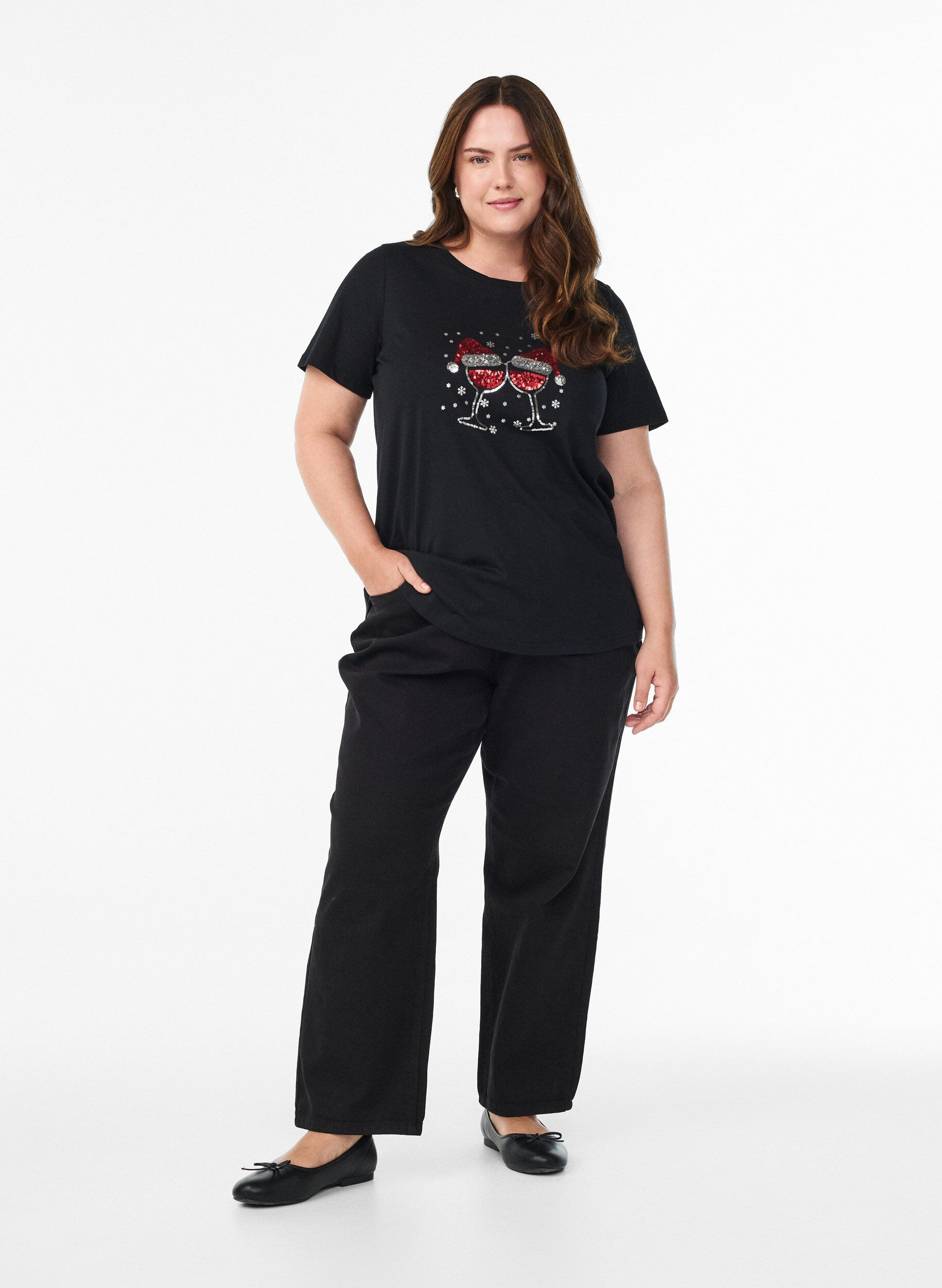 ZizziWeihnachts-T-Shirt aus Bio-Baumwolle, Schwarz, Model image number 1