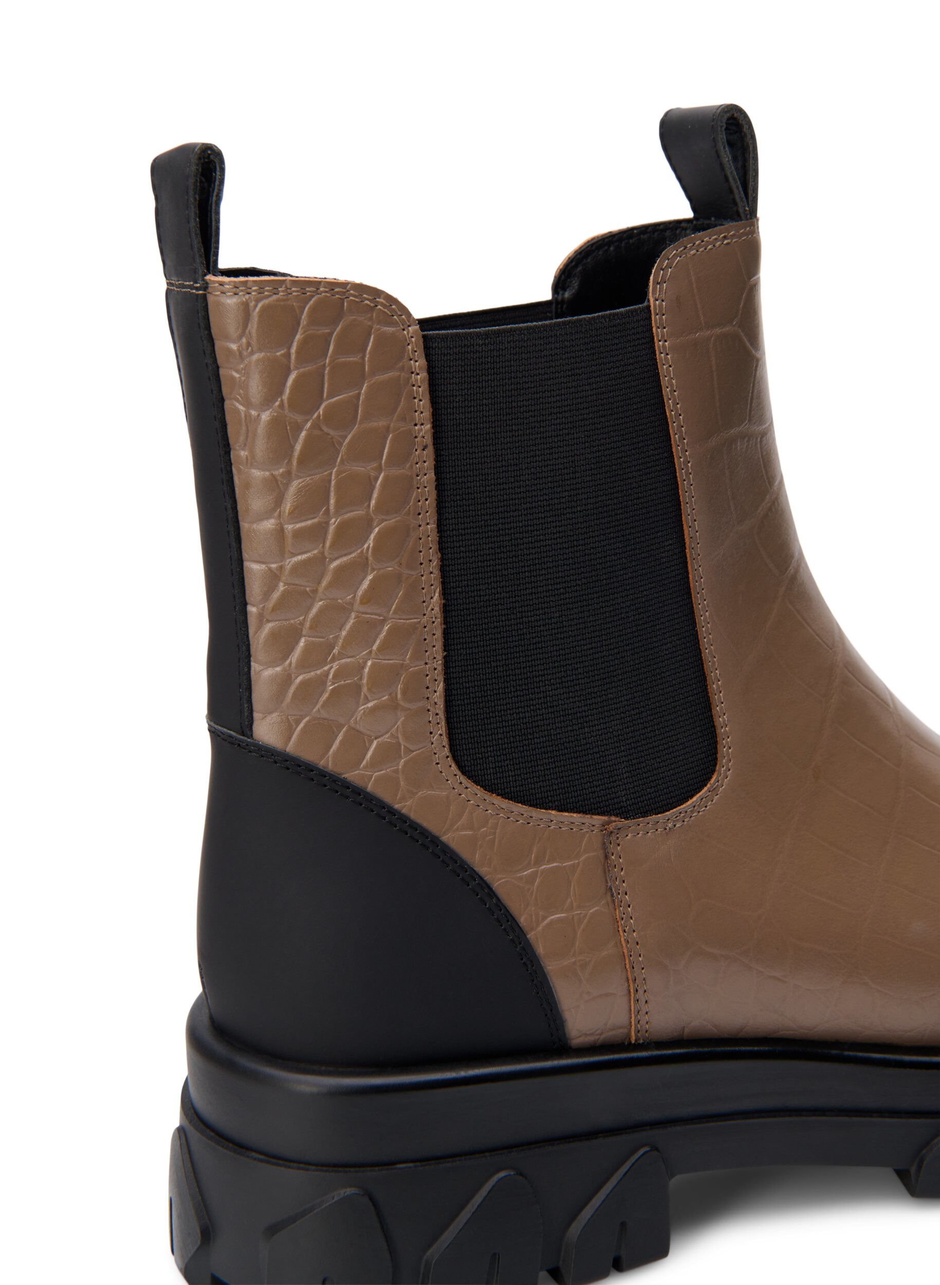 ZizziExtra-Weite &ndash; Croco Chelsea-Stiefel aus Leder, Pine Bark, Packshot image number 3