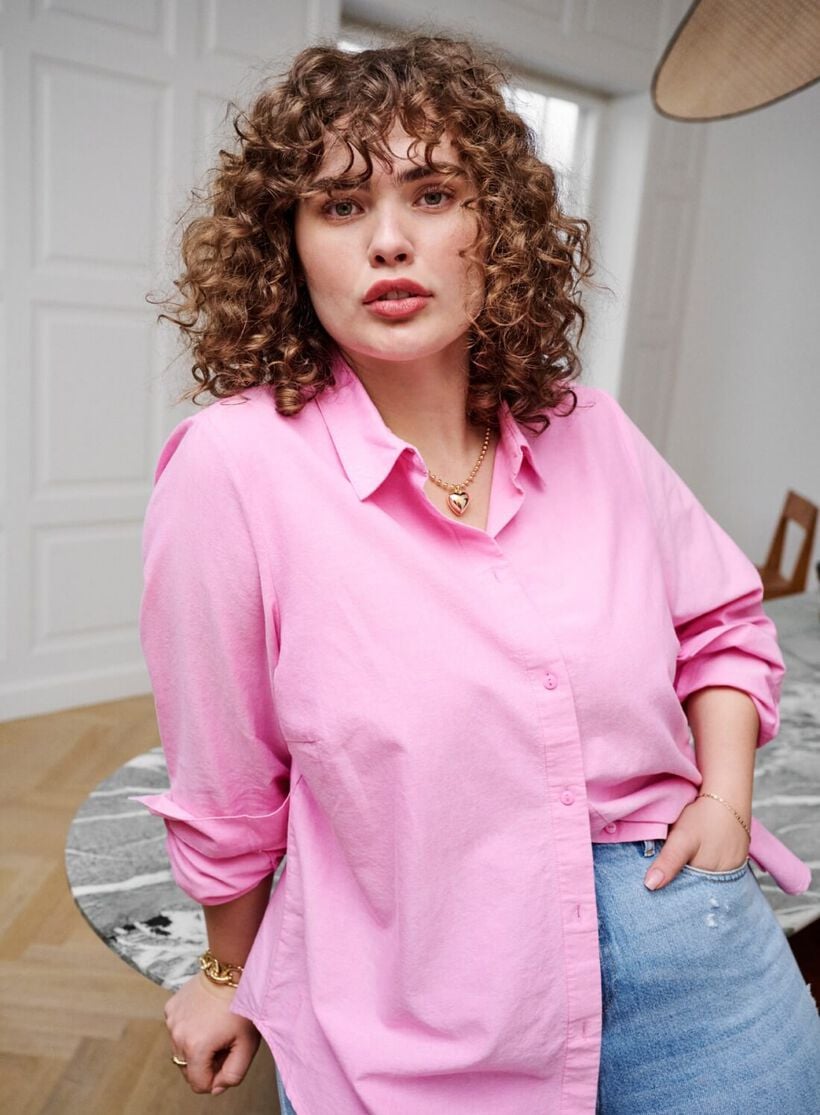 Das rosafarbene Hemd, , Model