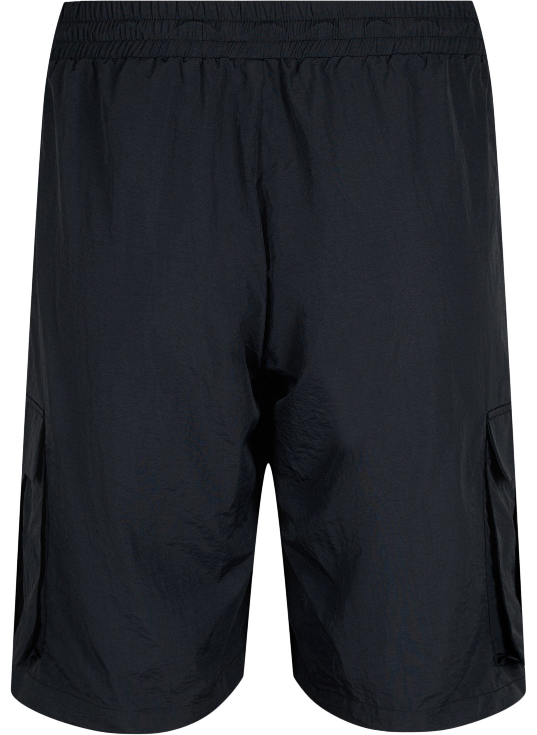 ZizziShorts mit hoher Taille und Cargo-Taschen, Black, Packshot image number 1