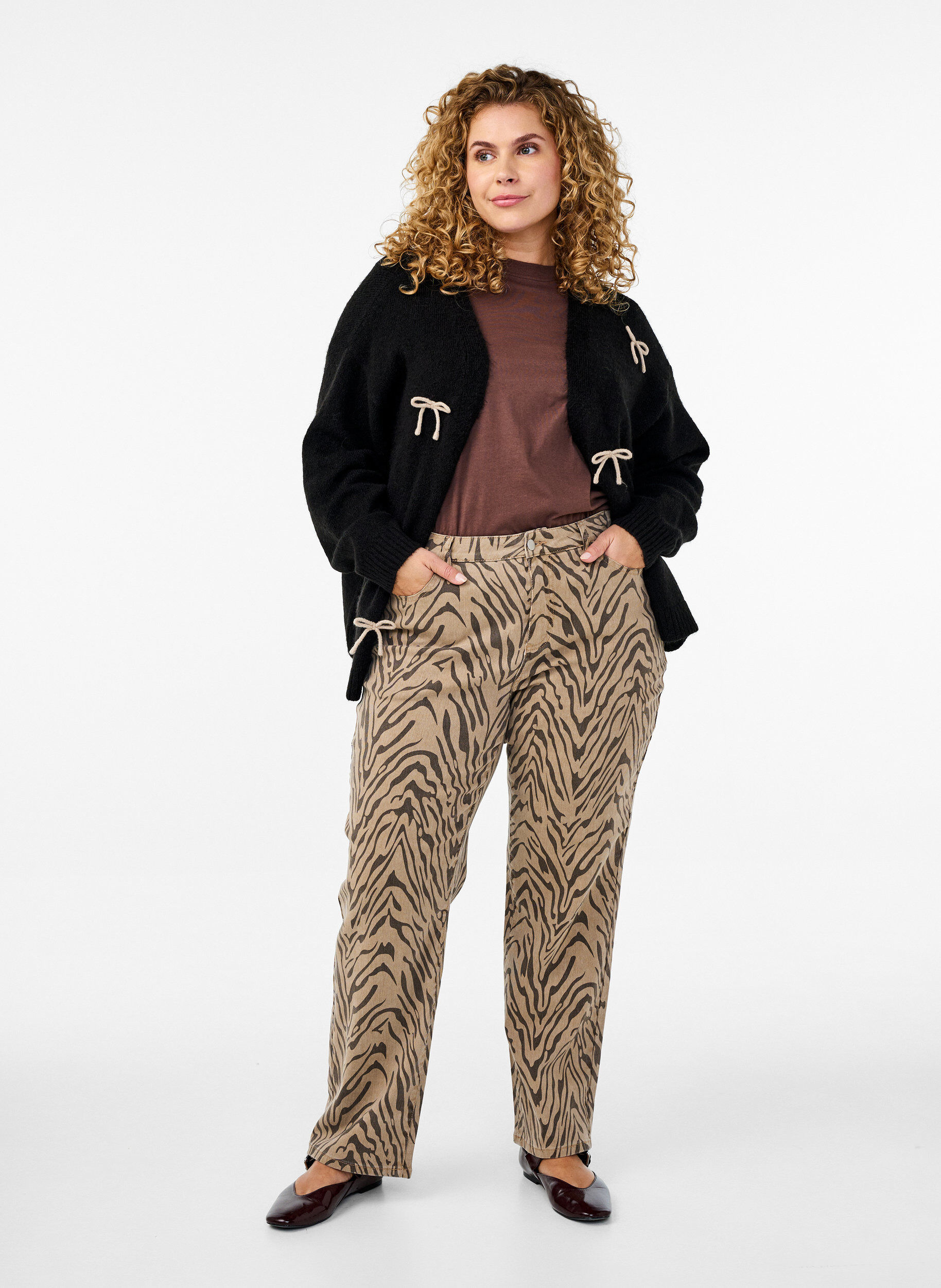 ZizziStrickjacke aus Grobstrick mit Schleifenb&auml;ndern, Black Comb, Model image number 2