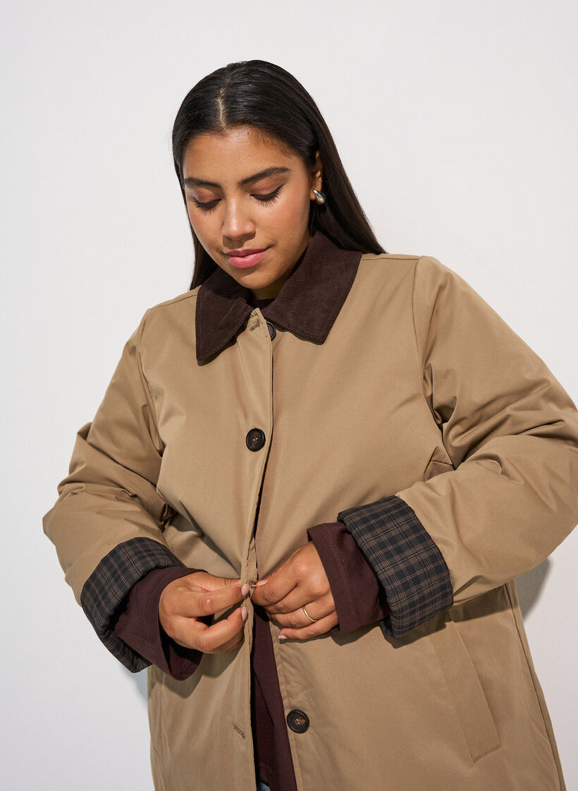 Mittellange Jacke mit Cordkragen, Beige, Model