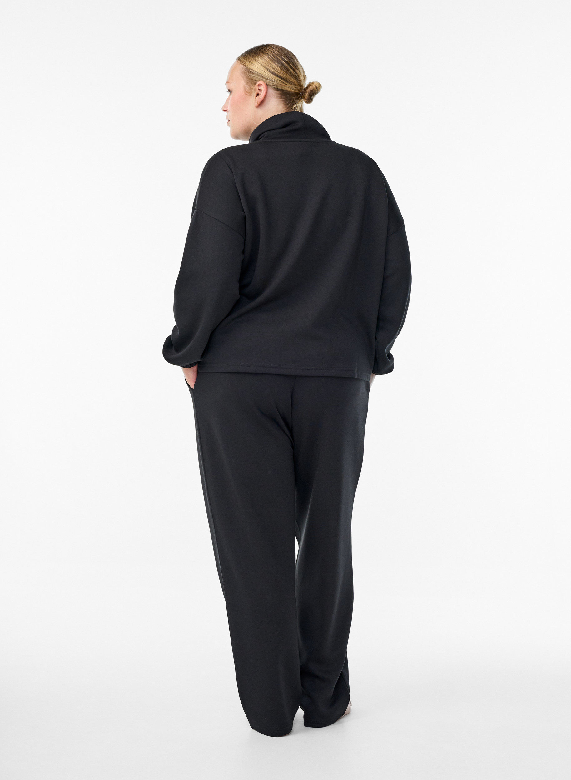 ZizziLockere Hose aus Modal-Mix, Schwarz, Model image number 1