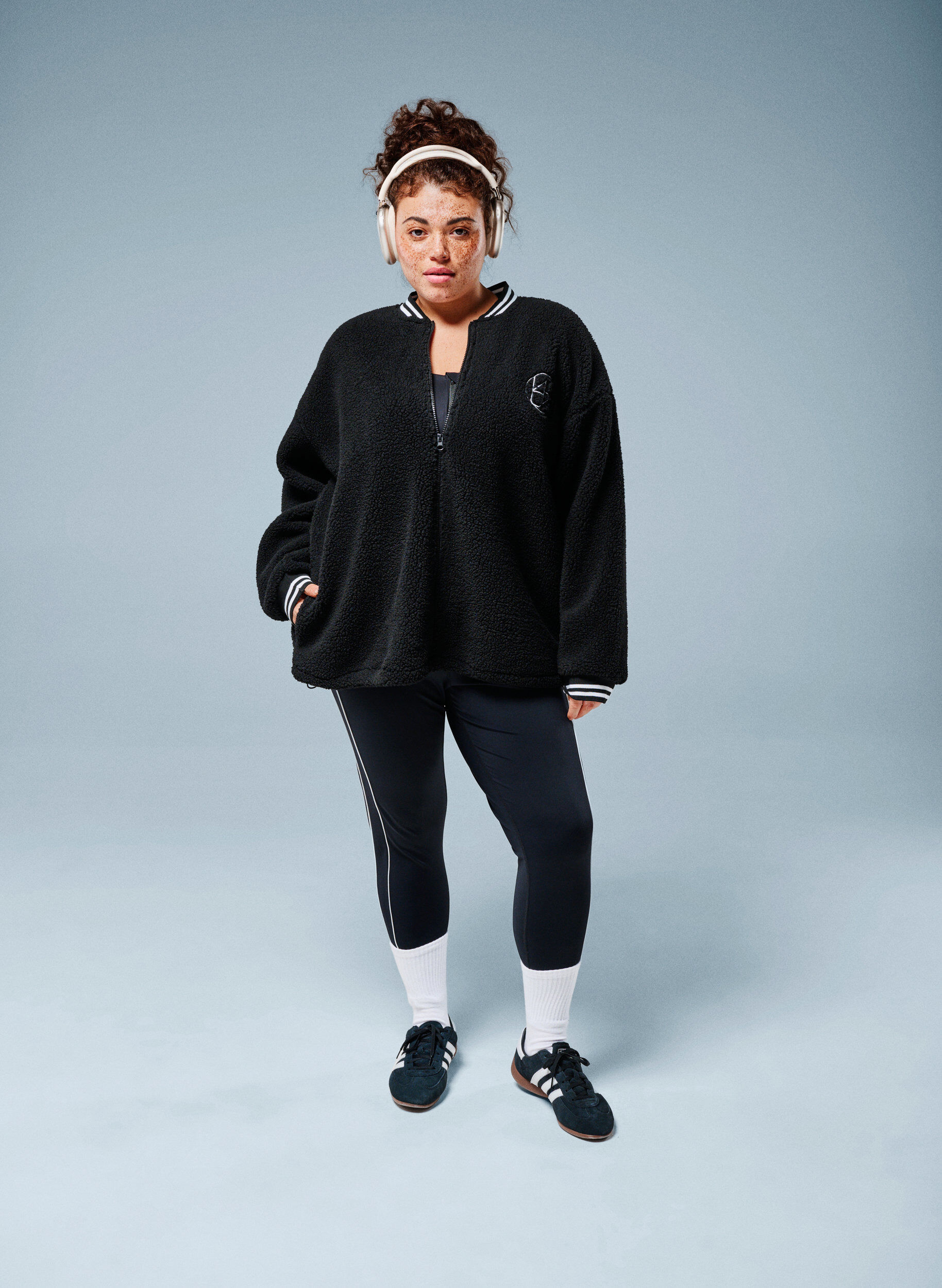 ZizziJacke aus Teddyfleece mit Streifendetails, Schwarz, Image image number 0