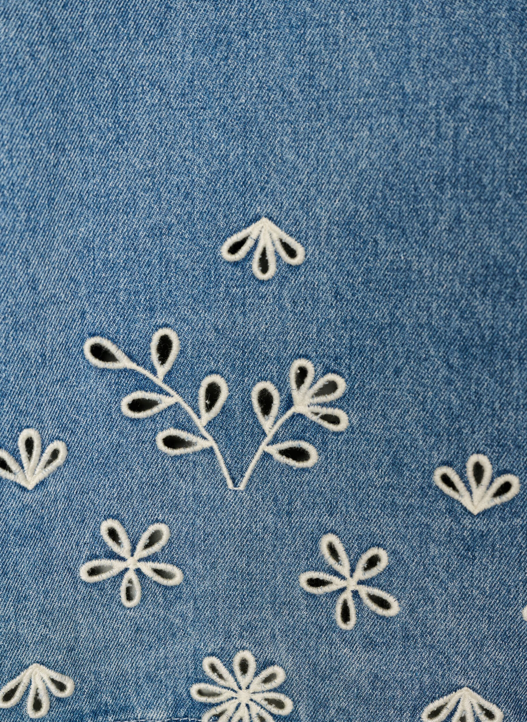 ZizziKurz&auml;rmelige Jeansbluse mit Lochstickerei, Blau, Packshot image number 3