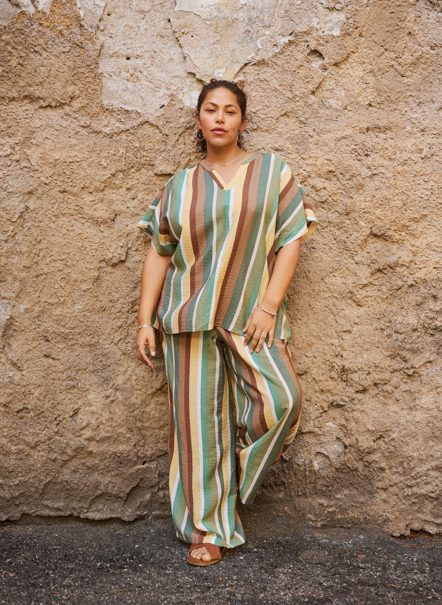 ZizziLockere Hose aus Viskose mit Streifen, Braun, Image image number 0