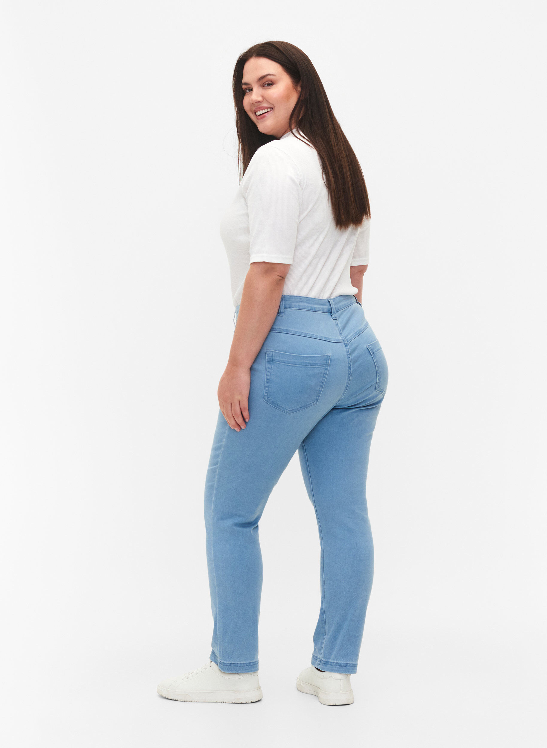 ZizziSlim Fit Emily Jeans mit normaler Taillenh&ouml;he, Blau, Model image number 1