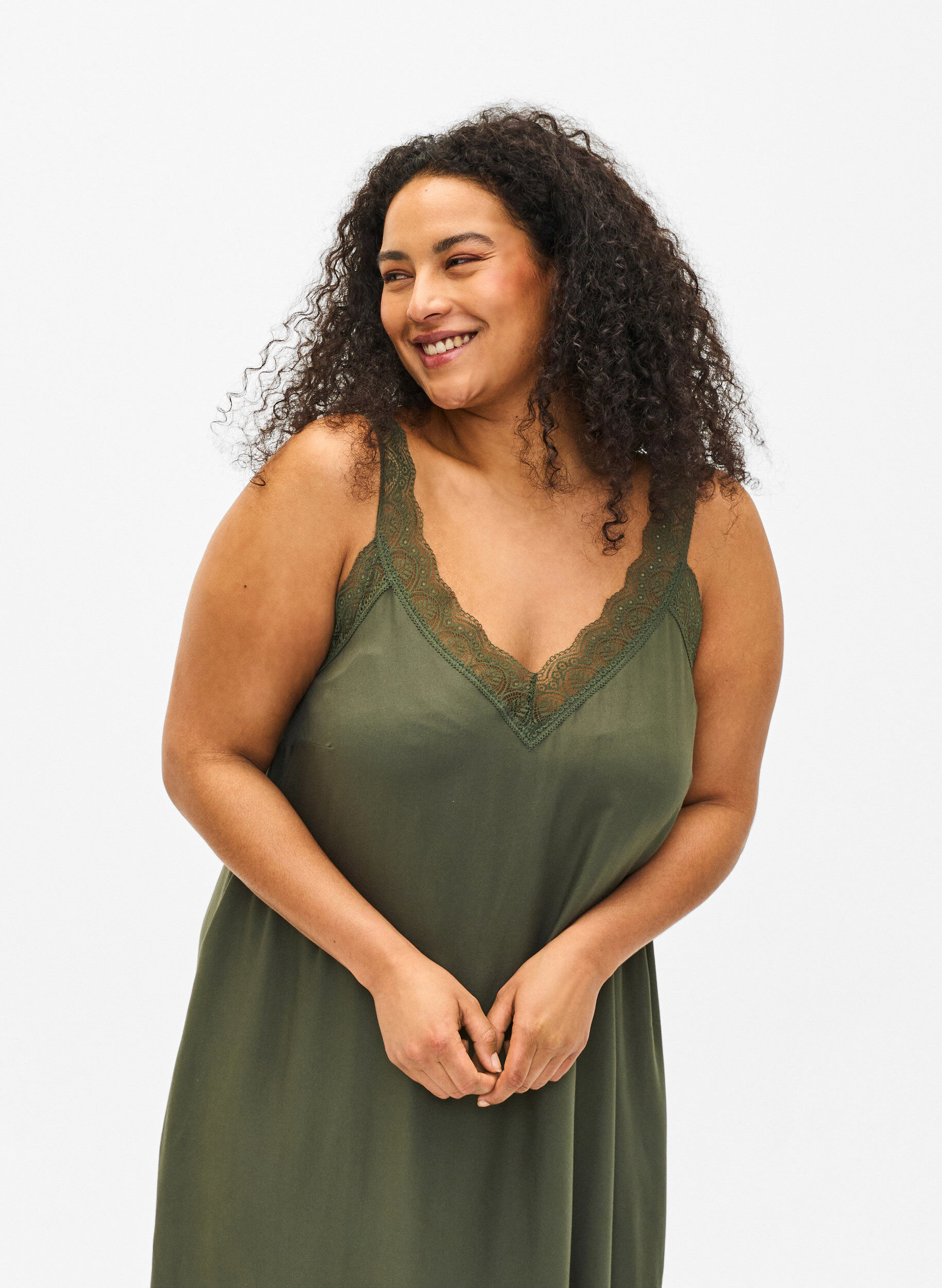 ZizziMidi-Tr&auml;gerkleid aus Viskose mit Spitze, Thyme, Model image number 2