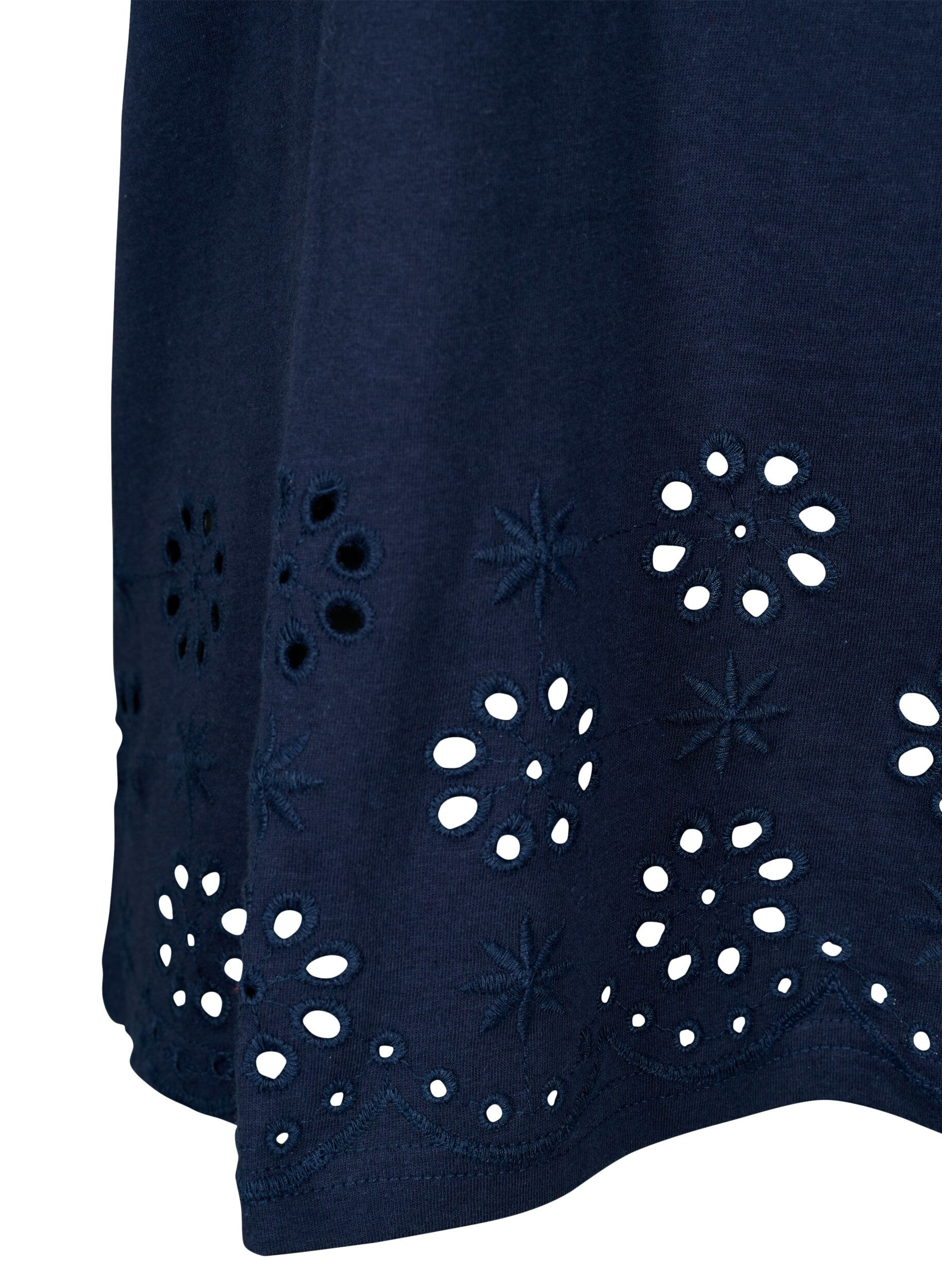 ZizziT-Shirt aus Baumwolle mit Broderi anglaise, Navy Blazer, Packshot image number 3