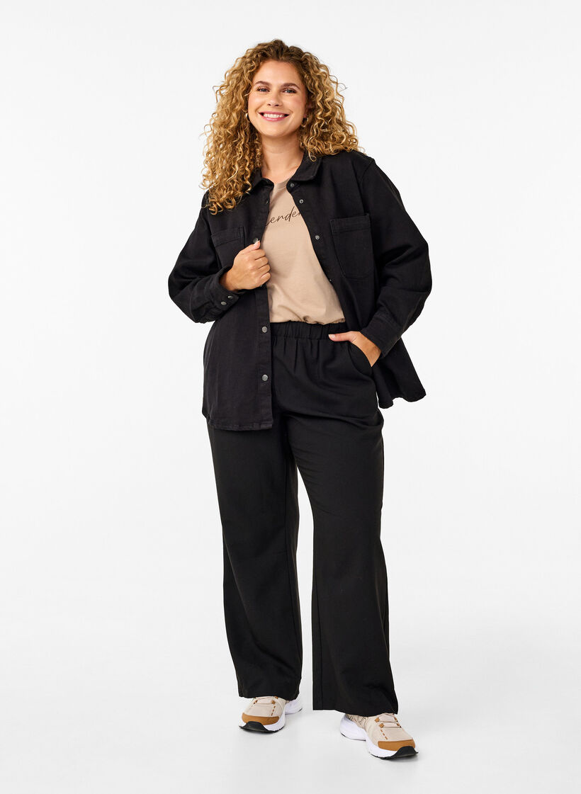 Jeanshemd mit Knöpfen und Brusttaschen, Black, Image image number 0