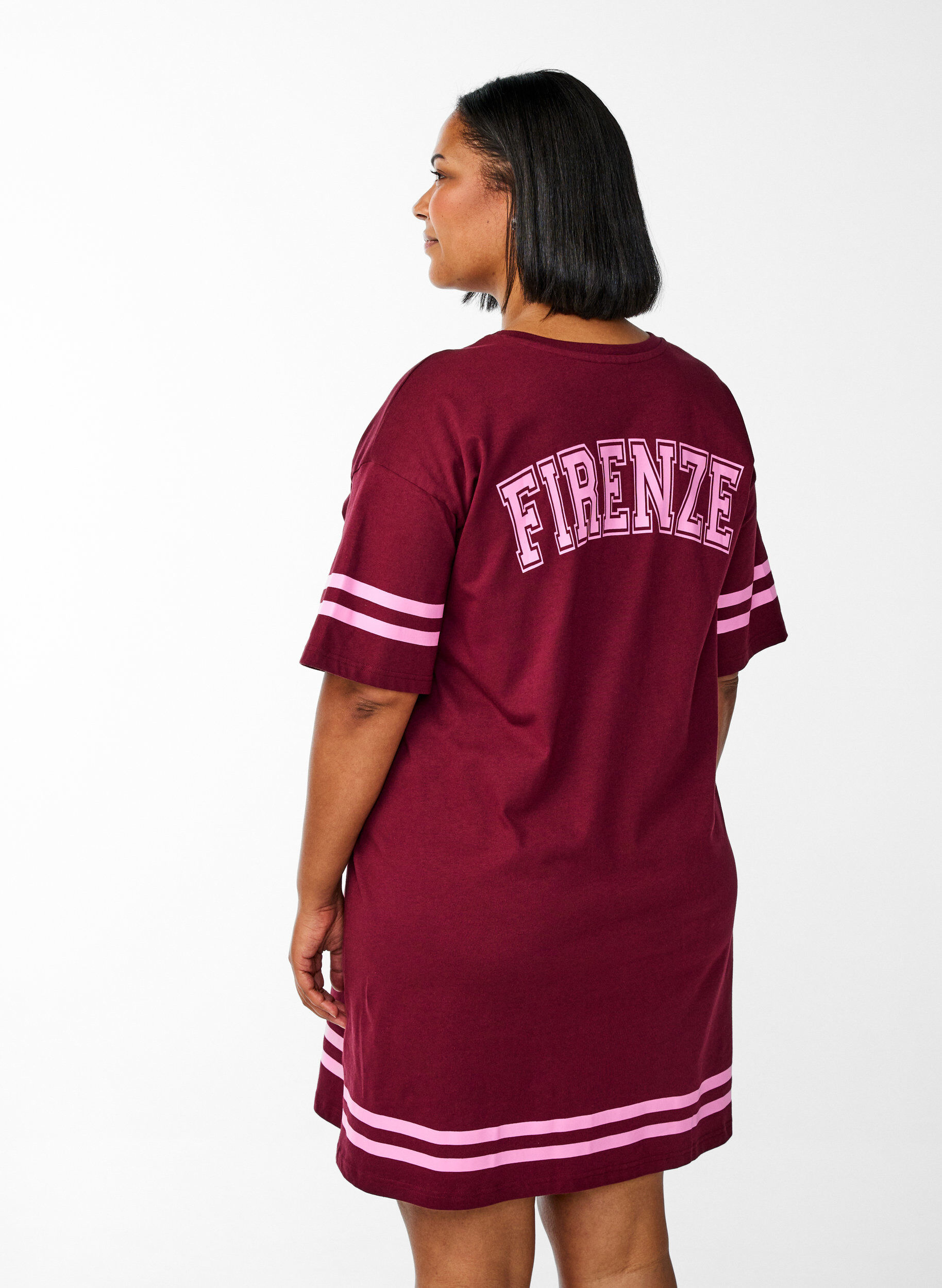 ZizziSportliches T-Shirtkleid aus Baumwolle., Dunkles Bordeaux, Model image number 2