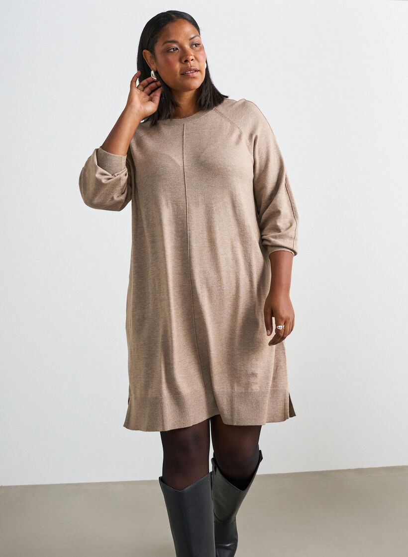Strickkleid mit Raglan&auml;rmeln und Mittelnaht, Beige, Model image number 0