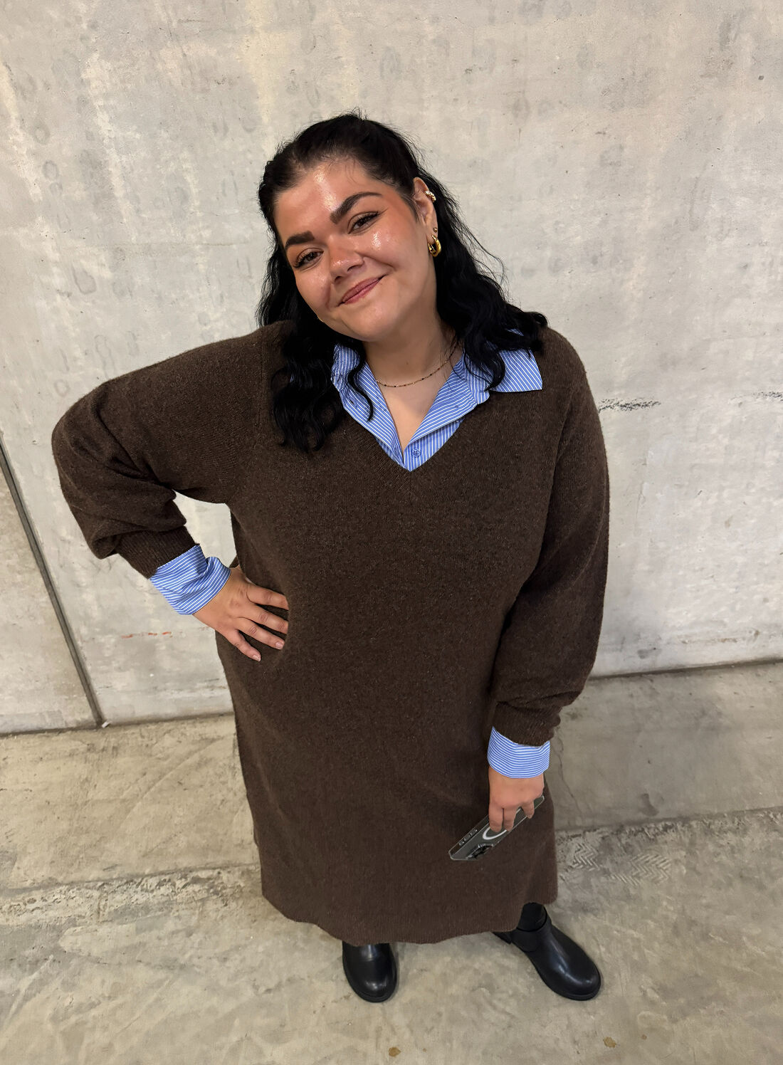 Braune und blaue Nuancen, , Model