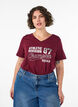 T-Shirt aus Bio-Baumwolle mit sportlichem Textprint, Rot, Model image number 0