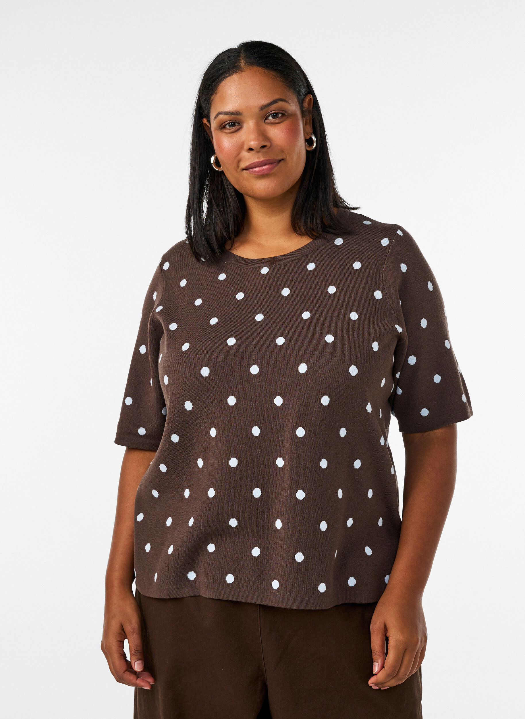 ZizziKurz&auml;rmelige Strickbluse mit Polka Dots, Braun, Model image number 0
