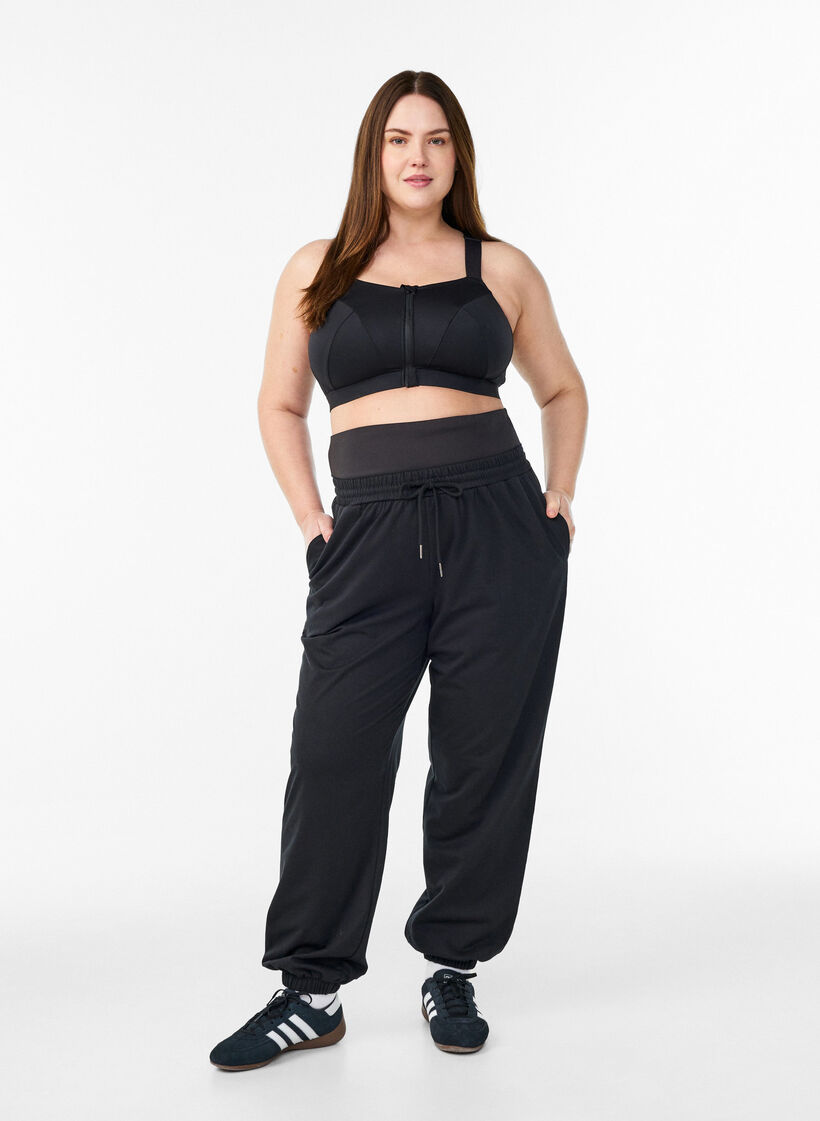 Sweatpants mit breitem Bund, Schwarz, Model image number 1