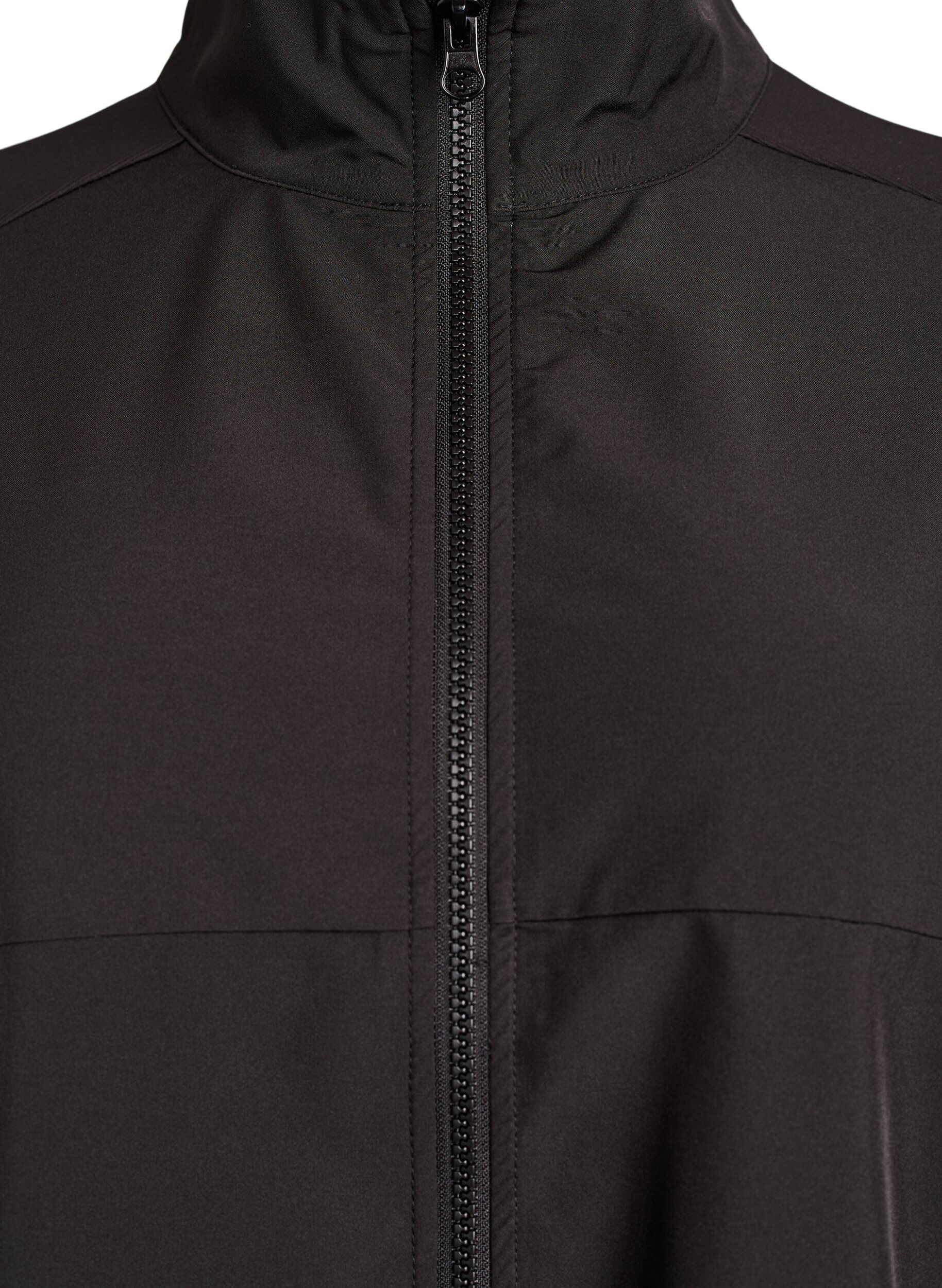 ZizziSportliche Leichtjacke mit hohem Kragen und Taschen, Schwarz, Packshot image number 2