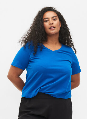 Einfarbiges basic T-Shirt aus Baumwolle, Skydiver, Model image number 0