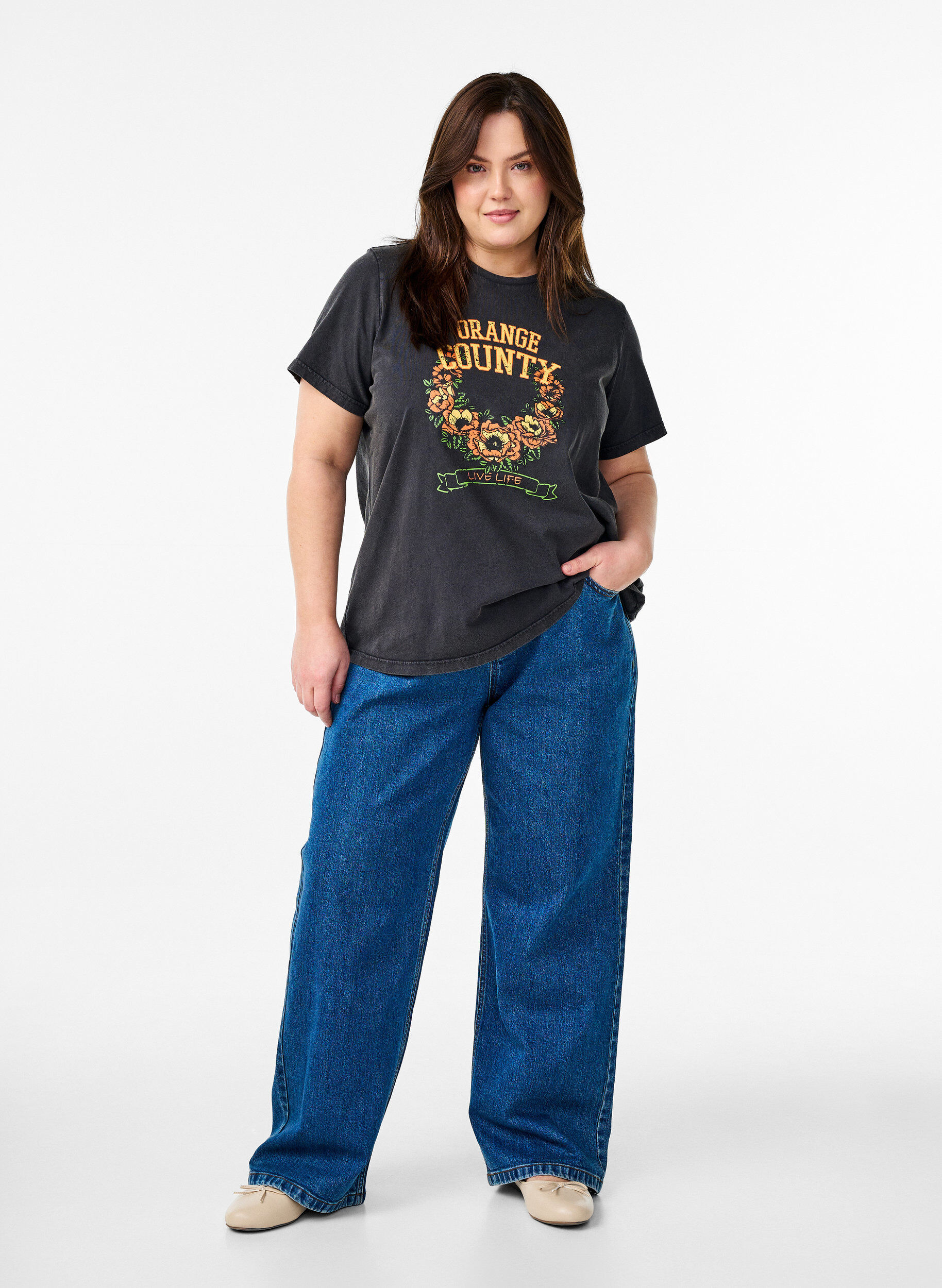 ZizziT-Shirt aus Bio-Baumwolle mit coolem Print, Grau, Model image number 1