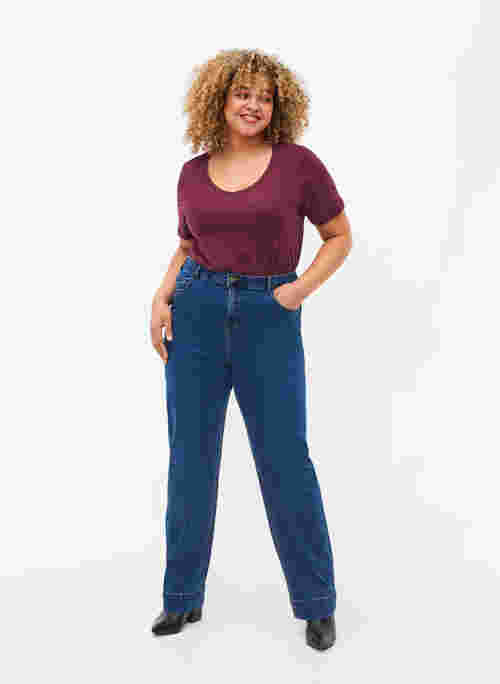 Megan-Jeans in normaler Passform mit extra hoher Taille