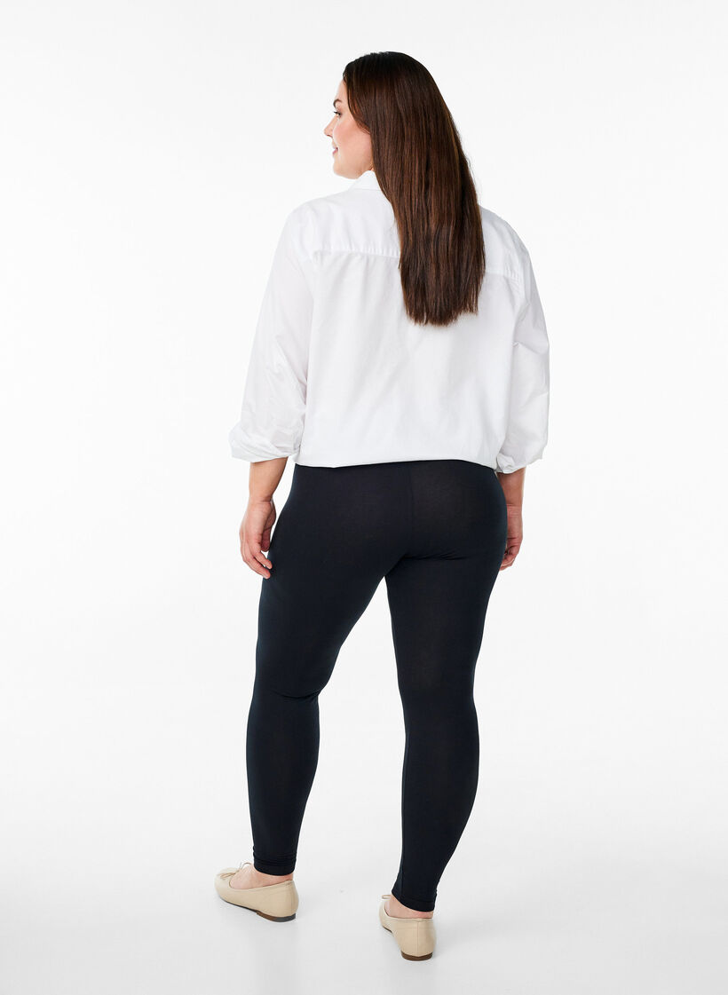Basic-Leggings aus Viskose, Schwarz, Model image number 2
