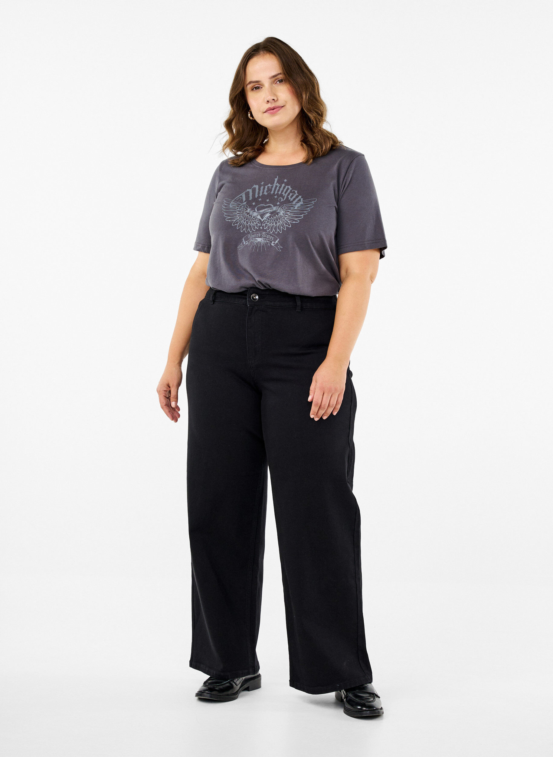 FLASH - Jeans mit weiter Passform, Schwarz, Model