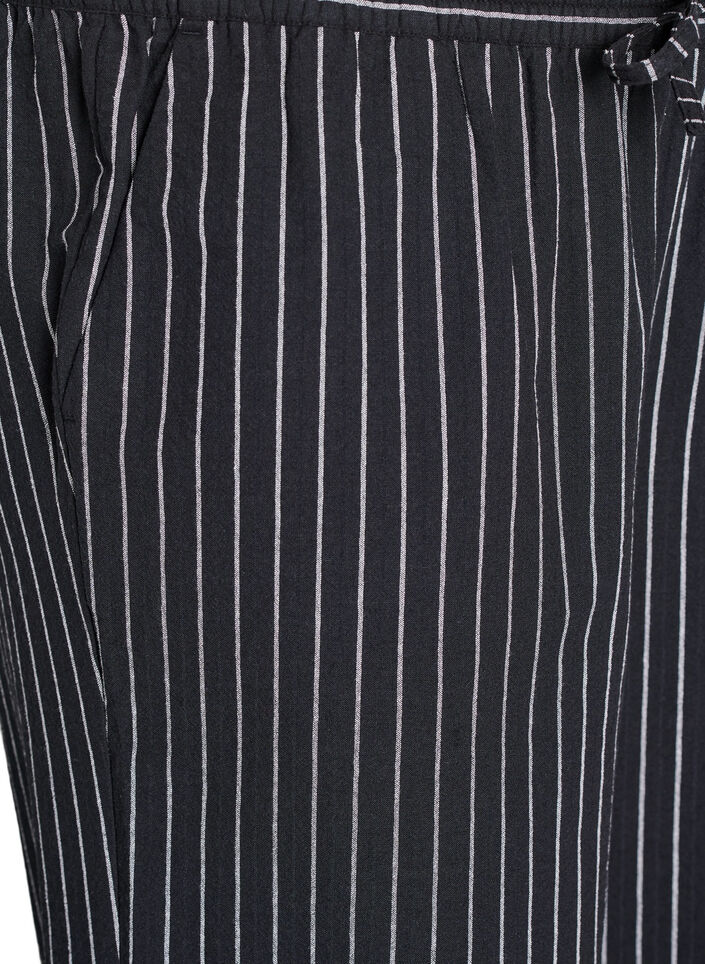 Lockere Hose mit hohem Bund und Taschen, Schwarz, Packshot image number 2