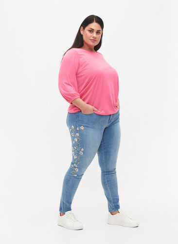 Extra Slim Sanna Jeans mit Stickerei, Light blue, Model image number 0