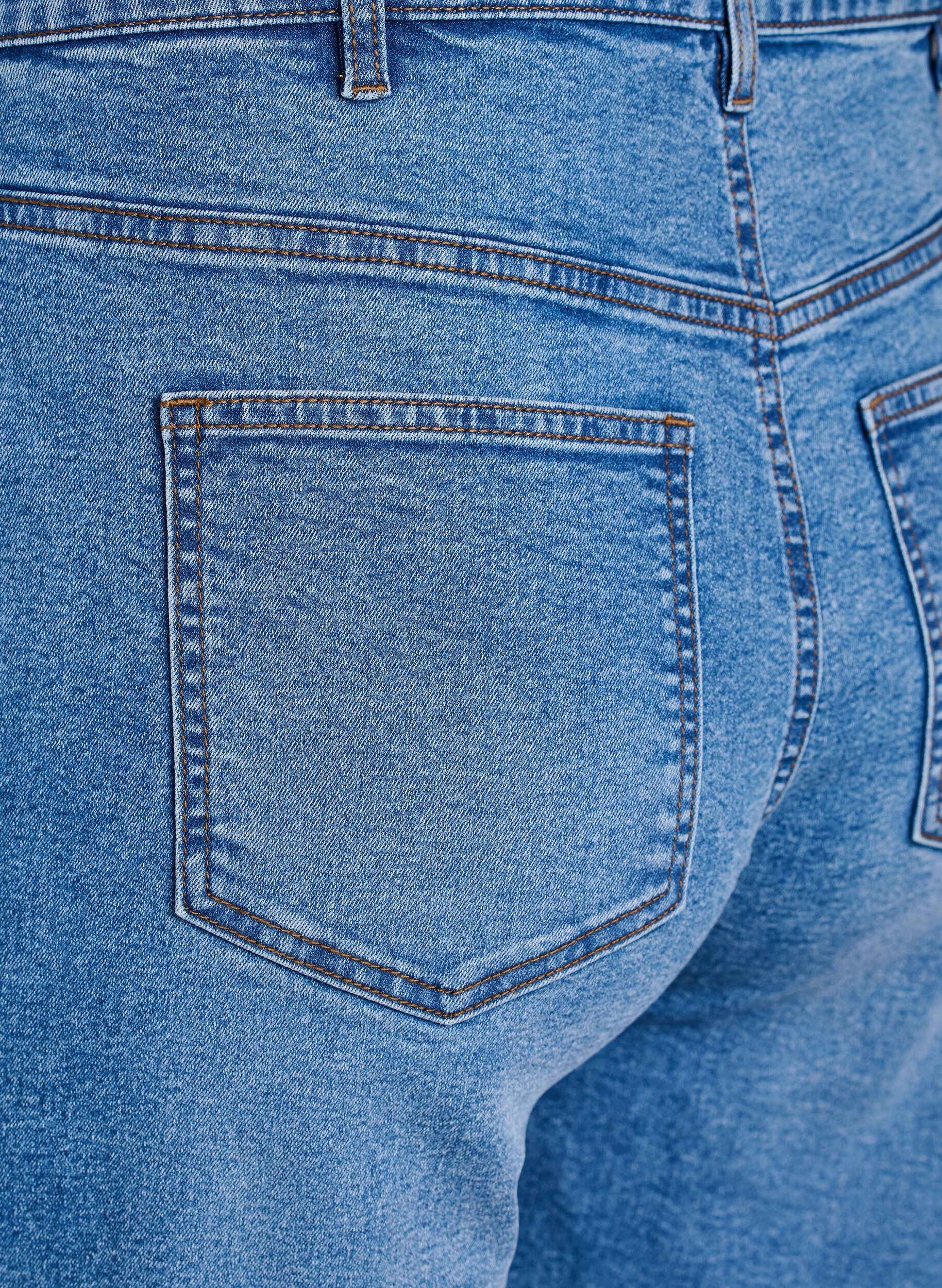ZizziFLASH - Locker sitzende Jeansshorts mit hoher Taille, Blau, Packshot image number 3