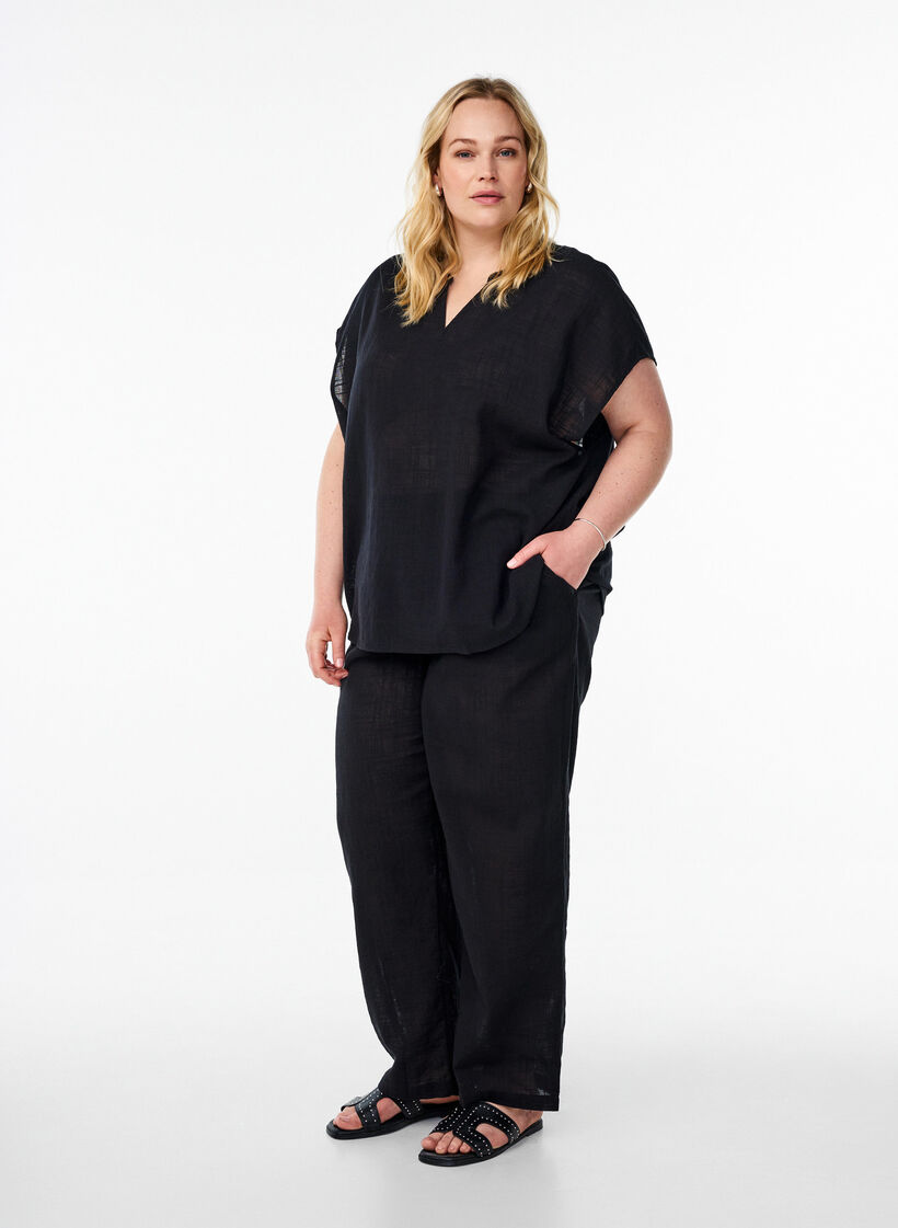 FLASH - Lockere Bluse mit angeschnittenen Ärmeln, Schwarz, Model image number 1