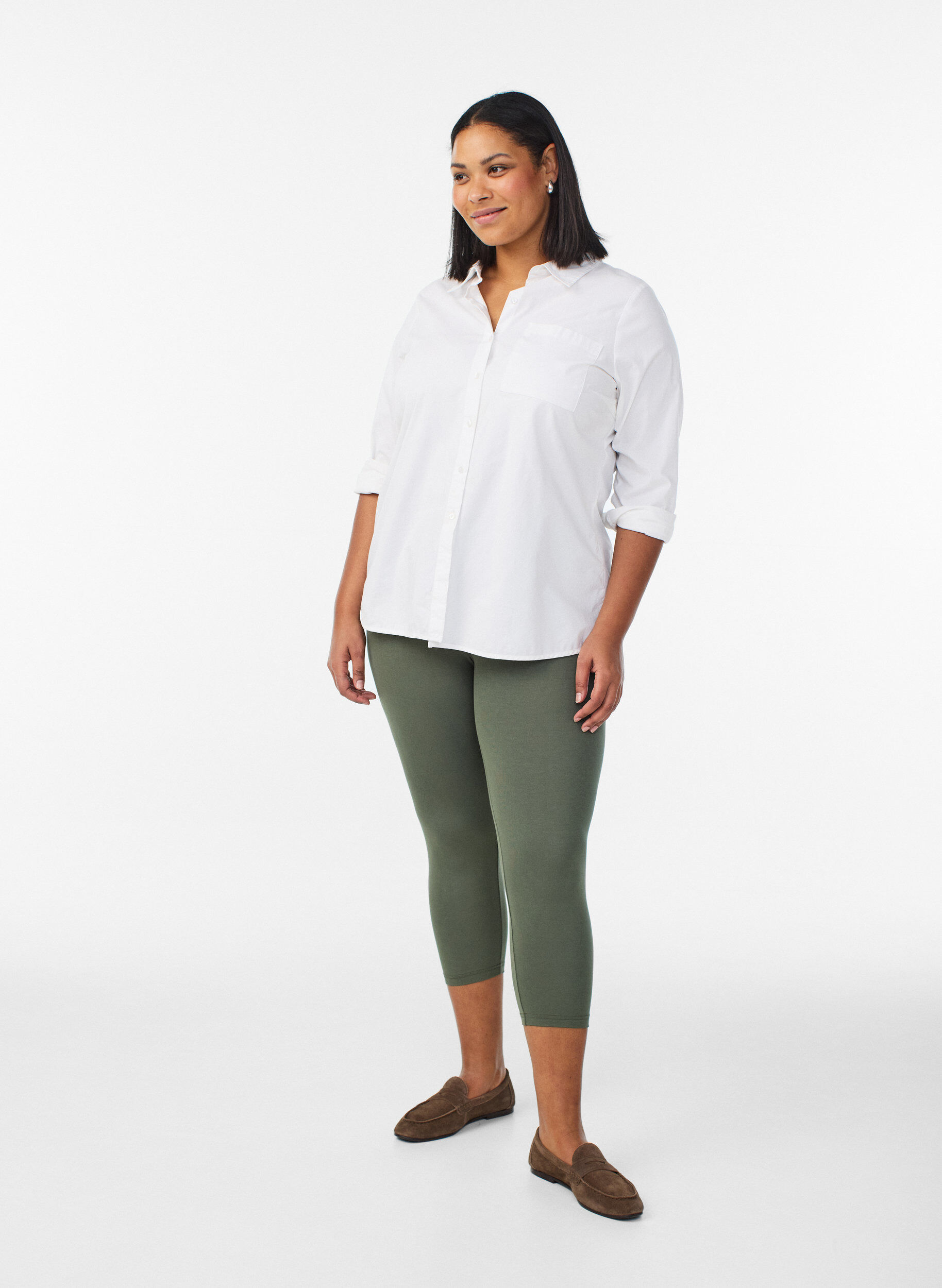 ZizziBasic 3/4-Leggings aus Viskose, Gr&uuml;n, Model image number 1