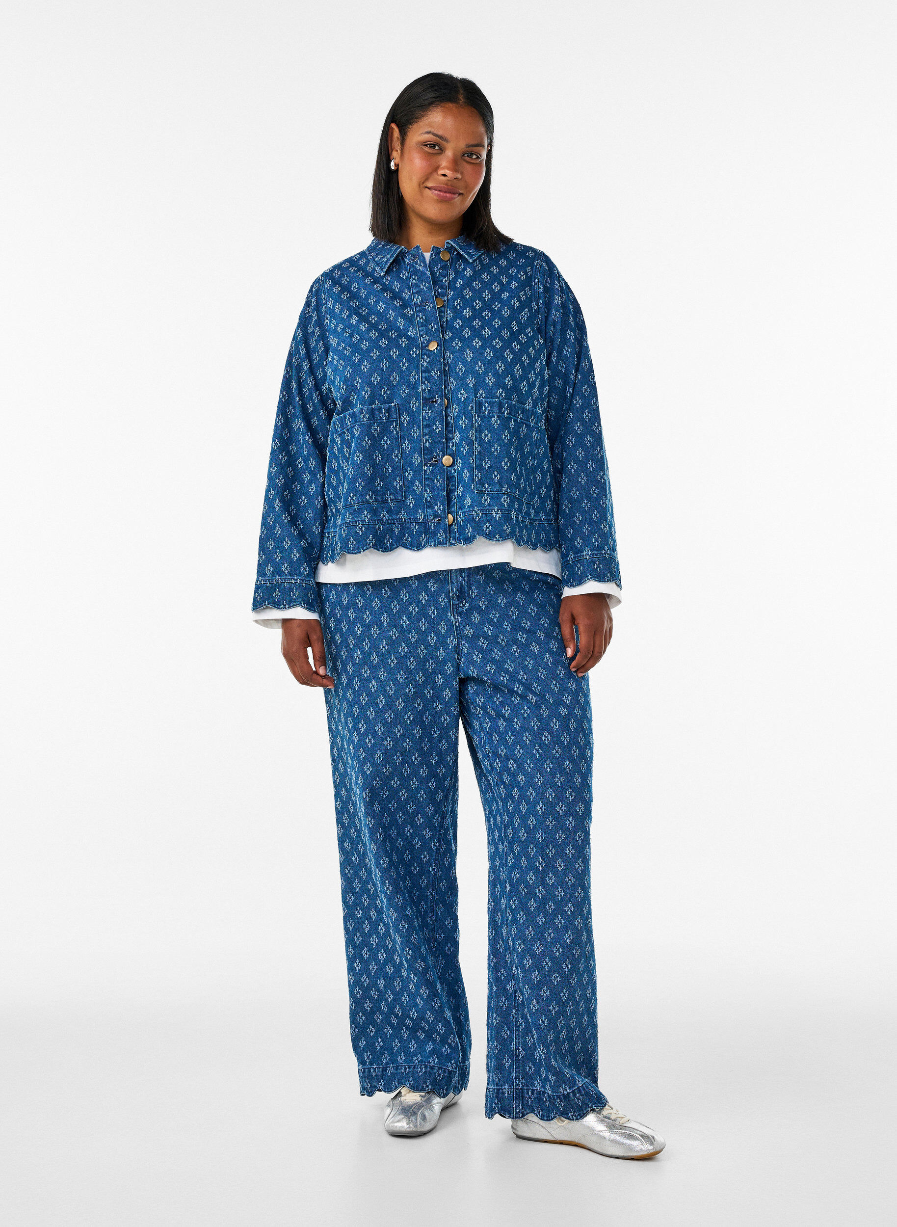 ZizziJeansjacke mit Destroyed-Muster, Blau, Model image number 1