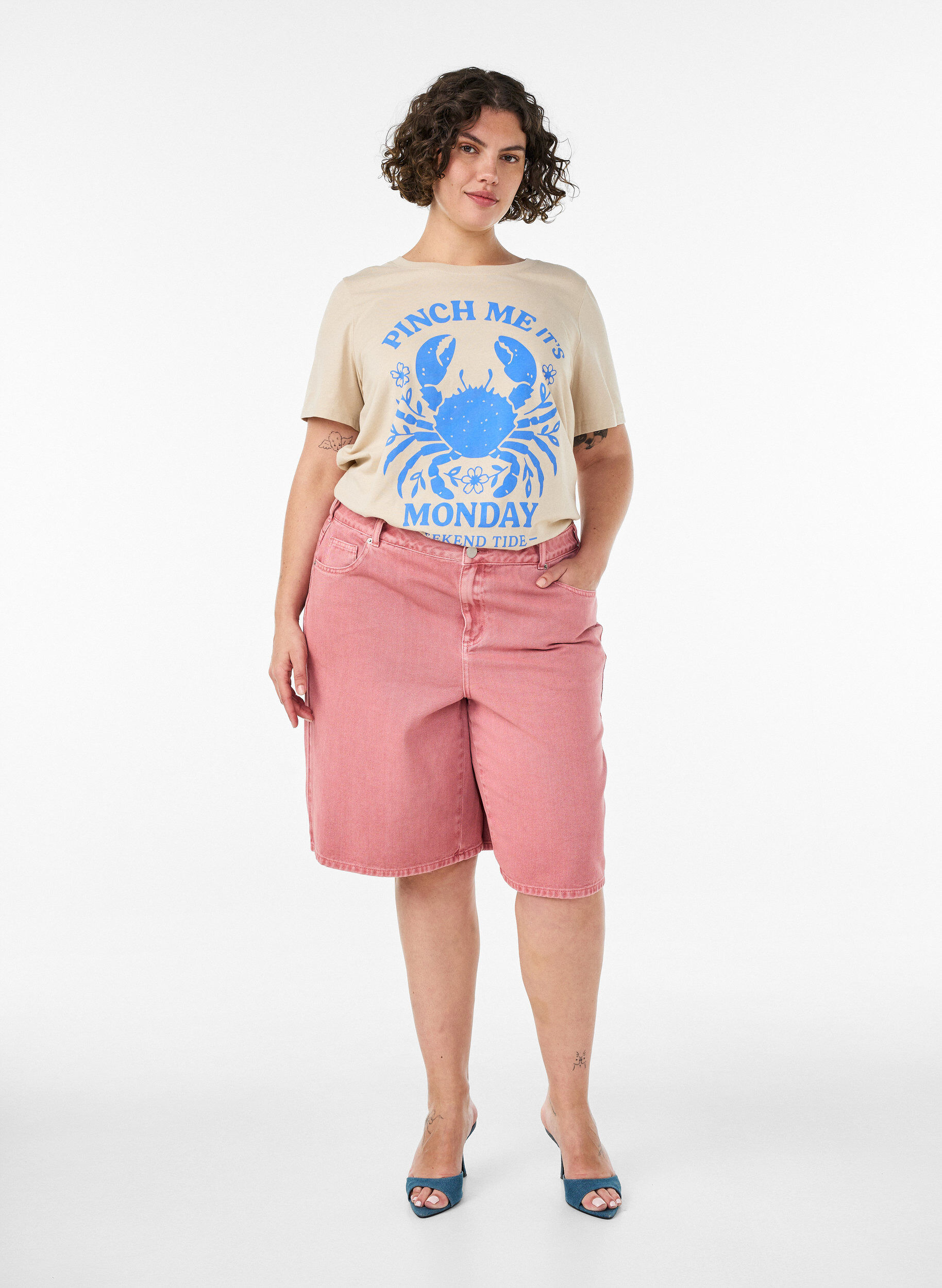 ZizziT-shirt aus Baumwolle mit Print, Beige, Model image number 1
