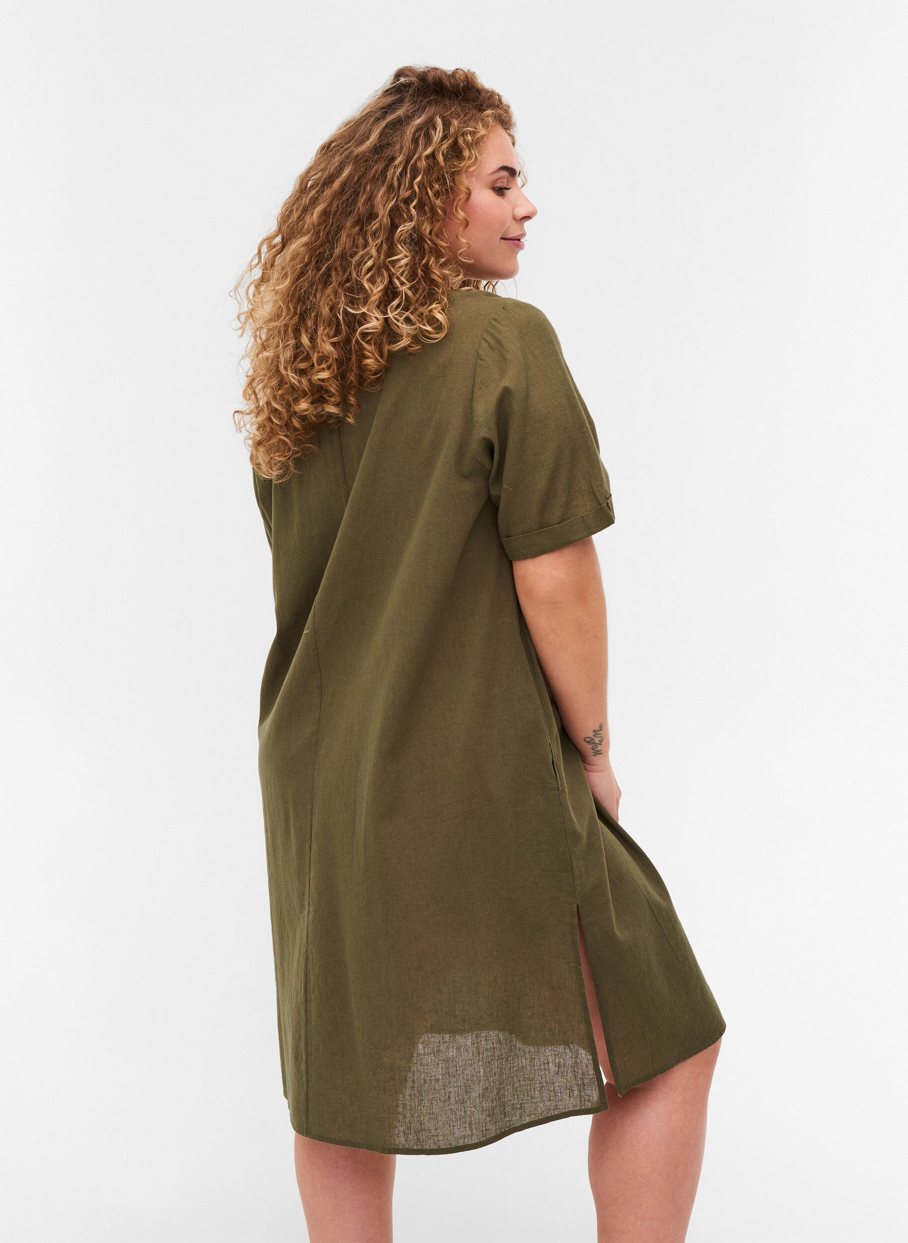 ZizziKurzarm Kleid aus Baumwollmischung mit Leinen, Ivy Green, Model image number 1